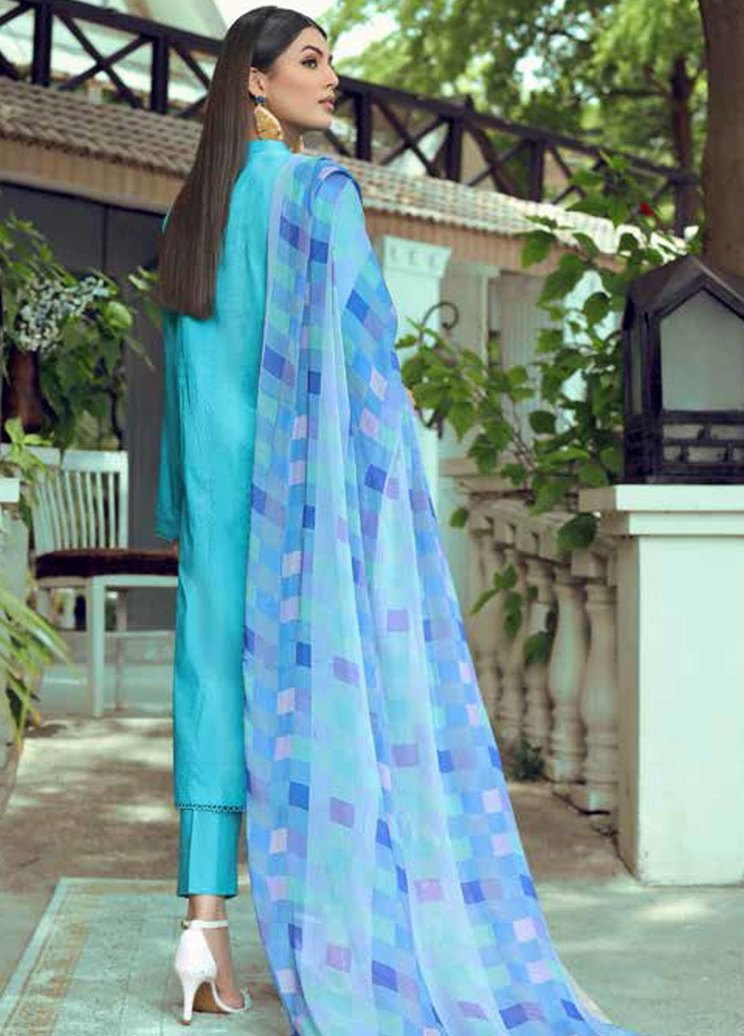 Signature Prints By Charizma Printed Lawn Suits Unstitched 3 Piece CRZ22SP CSP-06 - Summer Collection