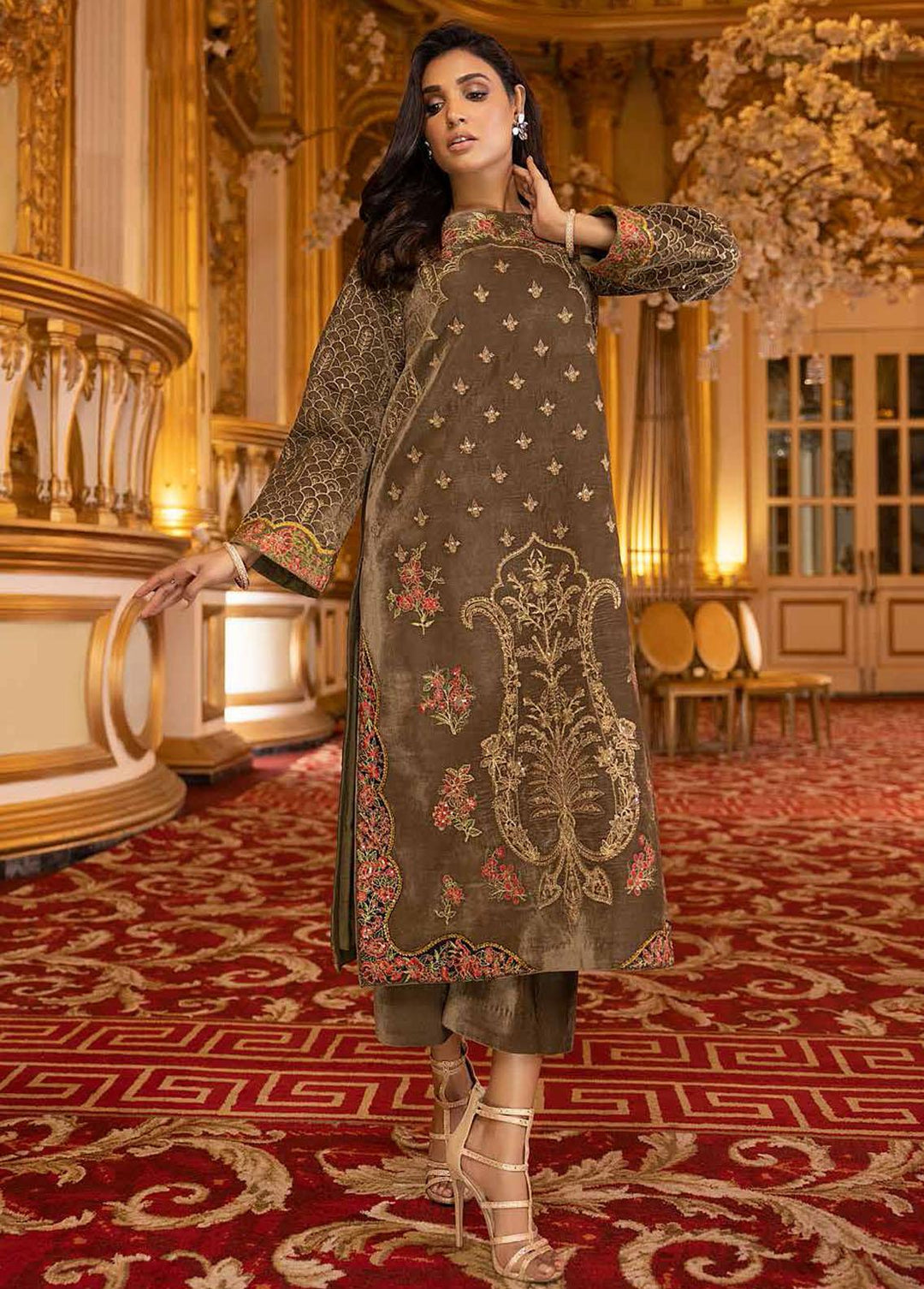 Charizma Embroidered Velvet Suits Unstitched 3 Piece CRZ22-V2 CV-10 - Luxury Collection