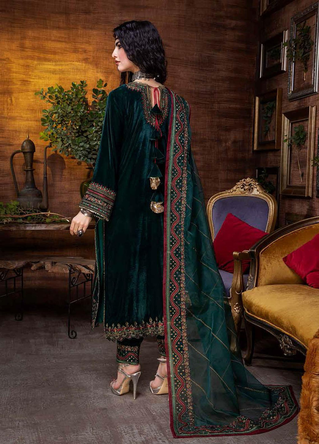 Signora By Charizma Embroidered Velvet Suits Unstitched 3 Piece CRZ21SV CVT-08 - Winter Collection