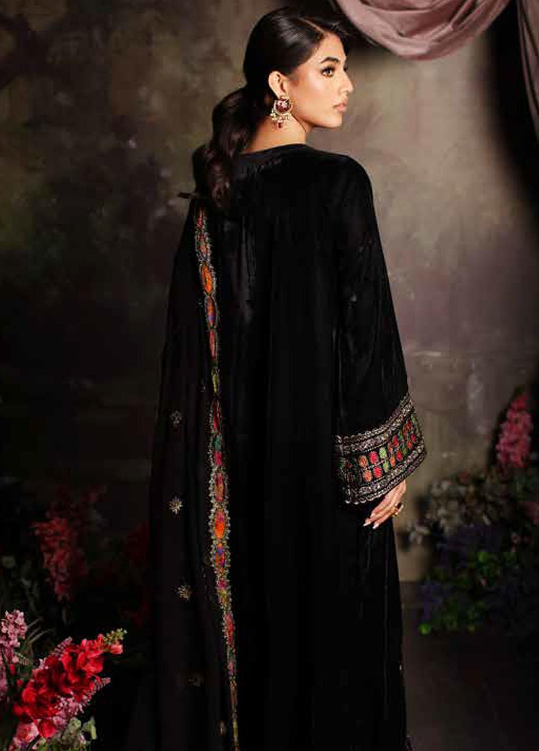 Signora By Charizma Embroidered Velvet Suits Unstitched 3 Piece CRZ23VT CVT3-04 - Premium Collection