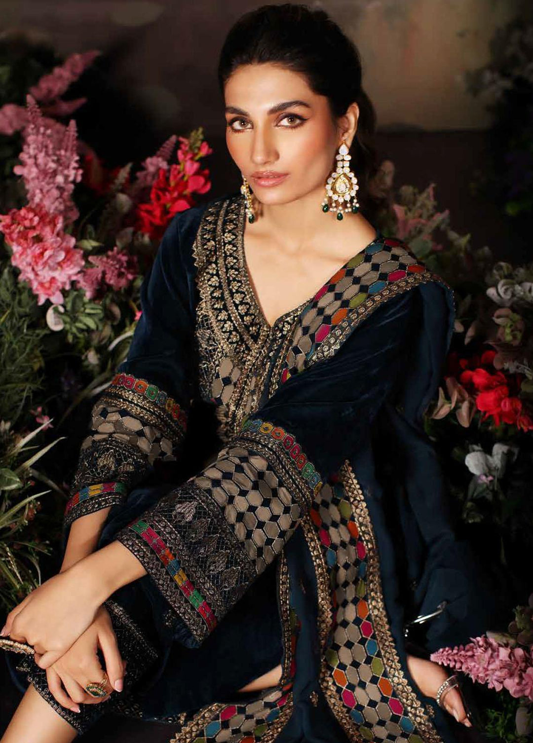 Signora By Charizma Embroidered Velvet Suits Unstitched 3 Piece CRZ23VT CVT3-05 - Premium Collection