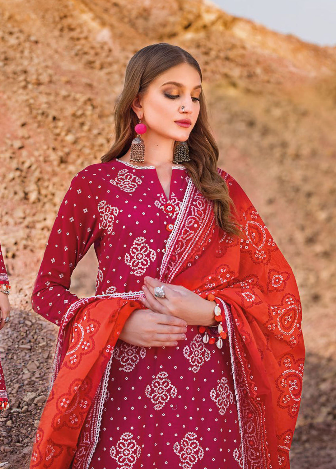 Chunri By Gul Ahmed Embroidered Lawn Suits Unstitched 3 Piece GA24C CL-42006 - Summer Collection
