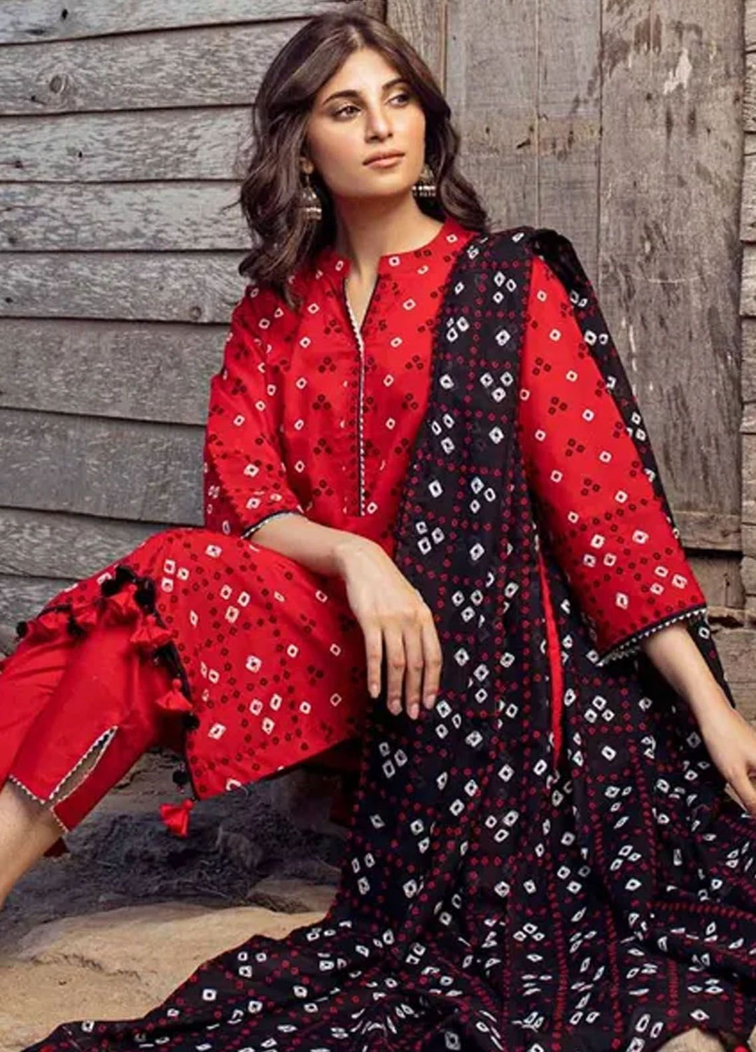 Chunri By Gul Ahmed Printed Lawn Suits Unstitched 3 Piece GA24C CL-42016 A - Summer Collection