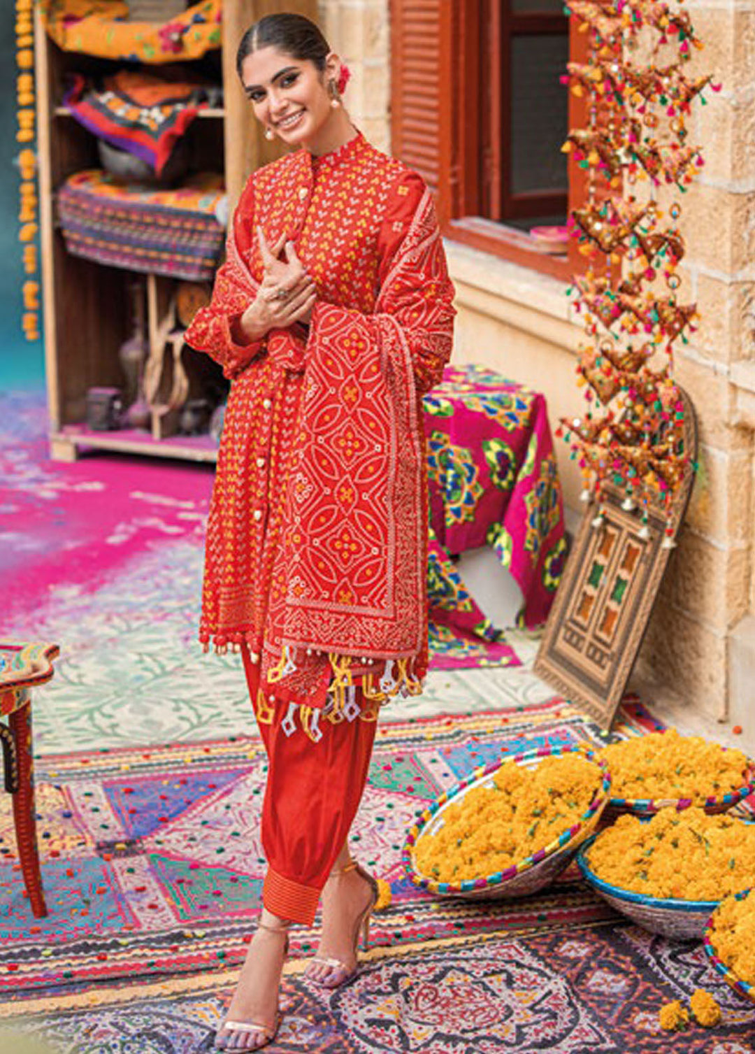 Chunri By Gul Ahmed Printed Lawn Suits Unstitched 3 Piece GA24C CL-42017B - Summer Collection