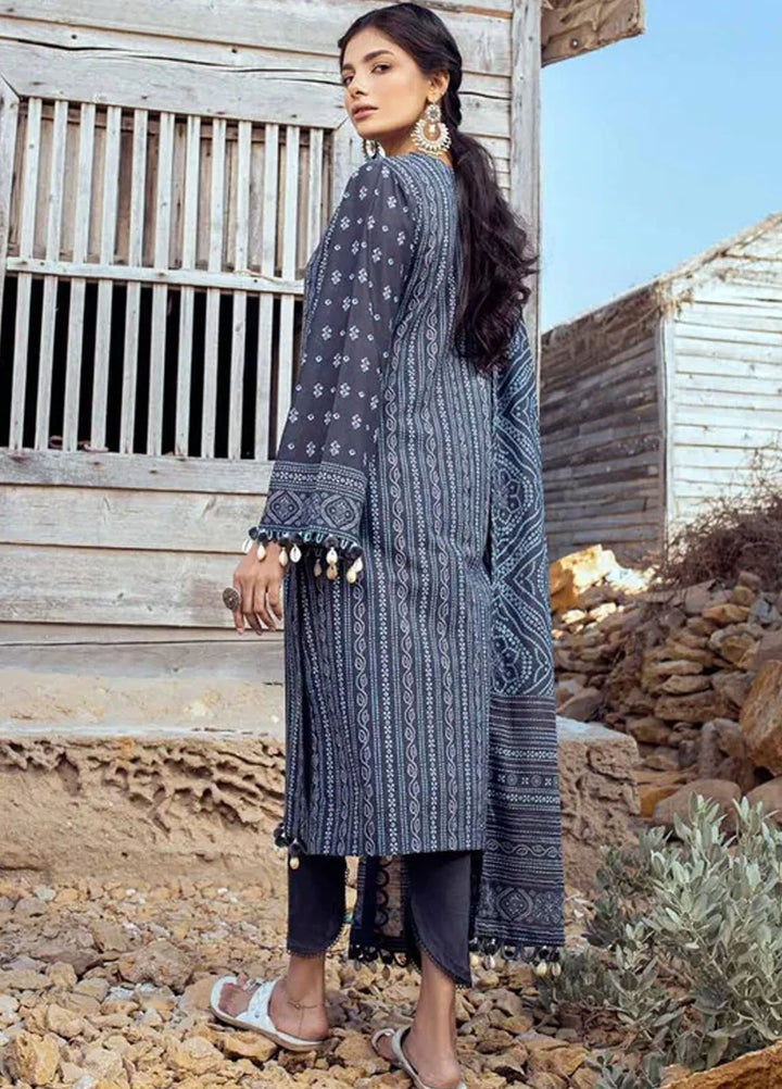 Chunri By Gul Ahmed Printed Lawn Suits Unstitched 3 Piece GA24C CL-42035 A - Summer Collection