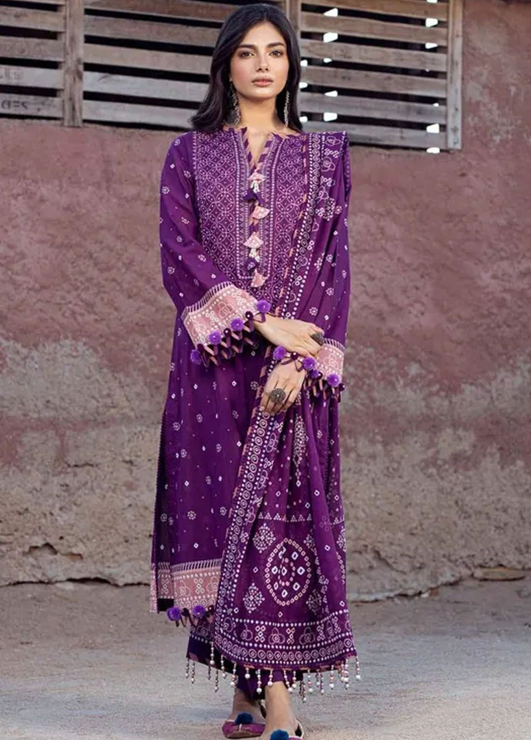 Chunri By Gul Ahmed Printed Lawn Suits Unstitched 3 Piece GA24C CL-42037 A - Summer Collection