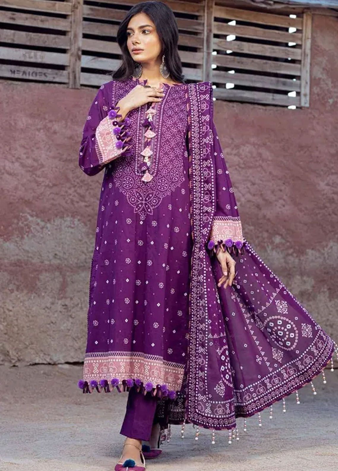 Chunri By Gul Ahmed Printed Lawn Suits Unstitched 3 Piece GA24C CL-42037 A - Summer Collection