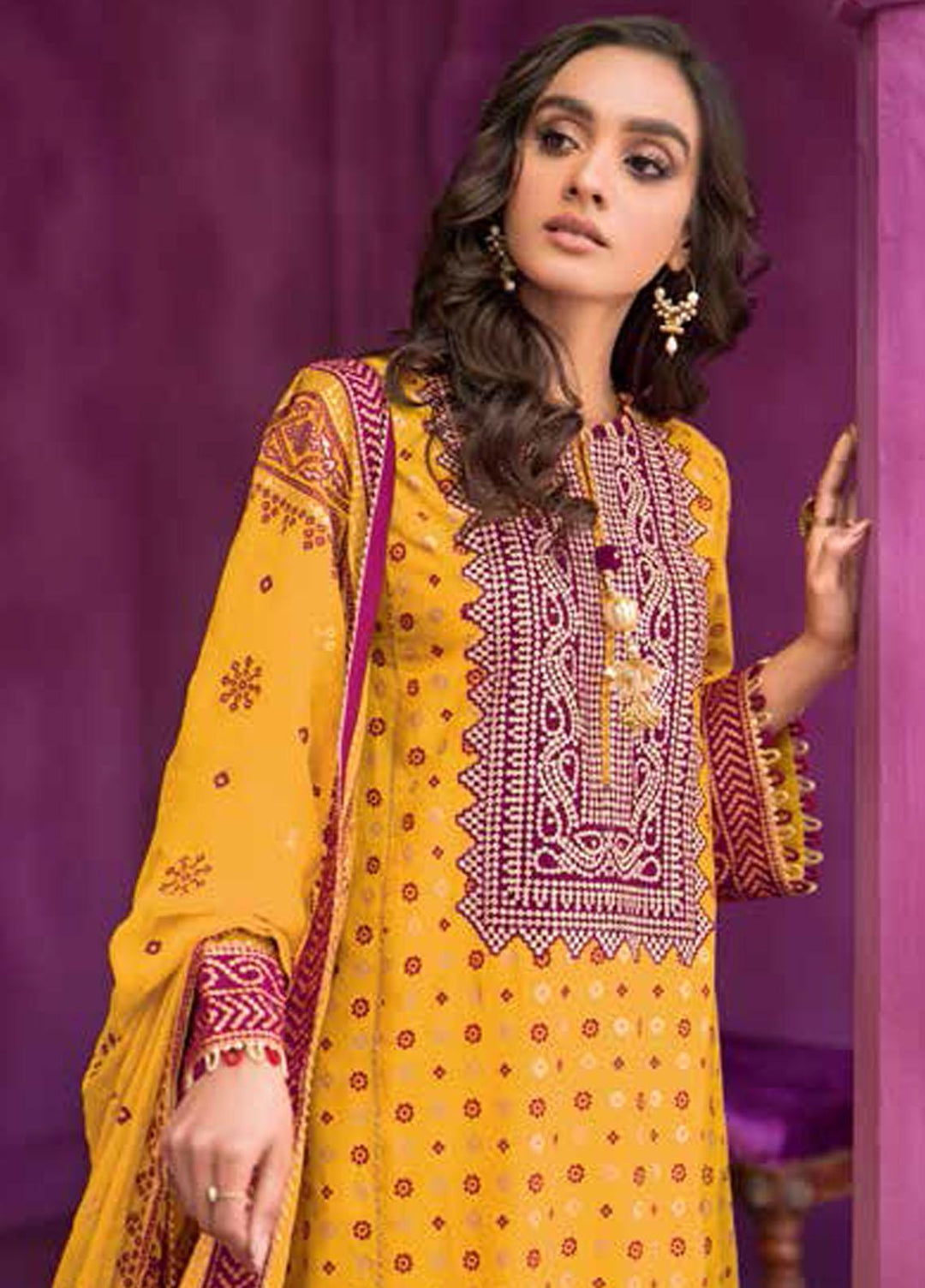Chunri by Gul Ahmed Embroidered Lawn Suits Unstitched 3 Piece GA23C BM-32009 - Summer Collection