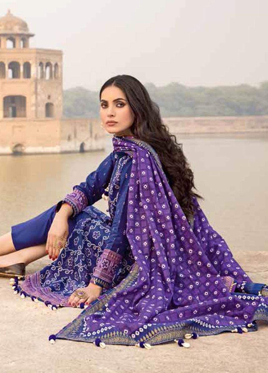 Chunri by Gul Ahmed Printed Lawn Suits Unstitched 3 Piece GA23C CL-22044 A - Summer Collection