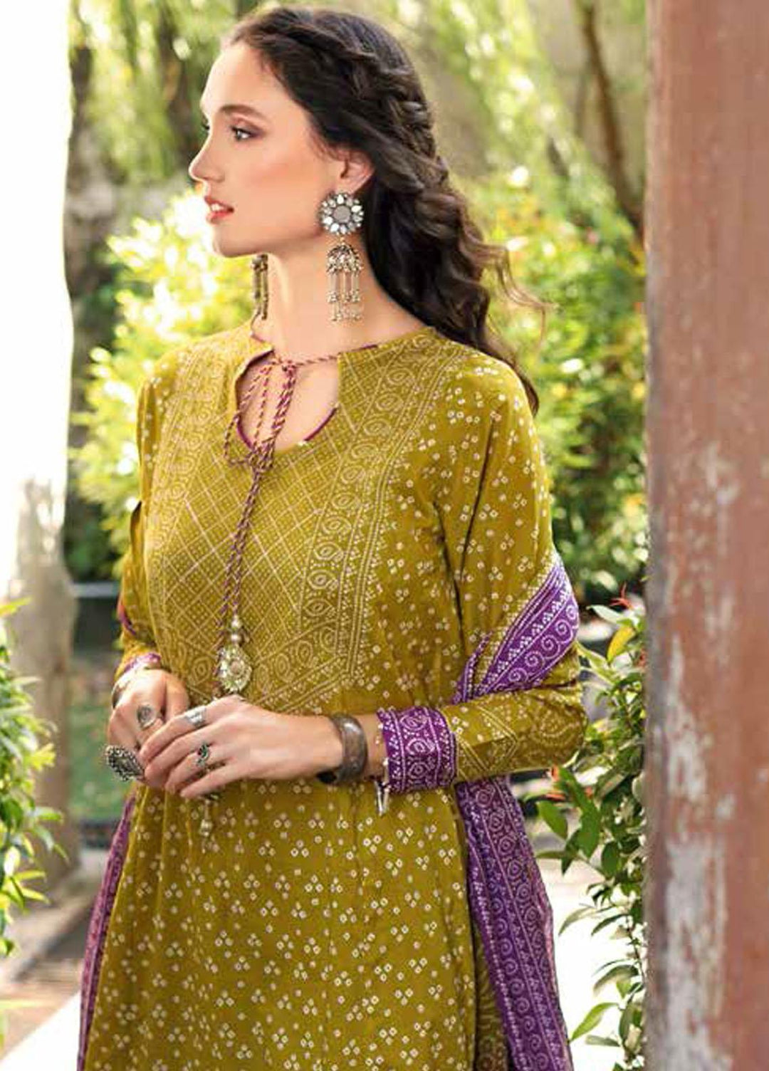 Chunri by Gul Ahmed Printed Lawn Suits Unstitched 3 Piece GA23C CL-32039 B - Summer Collection