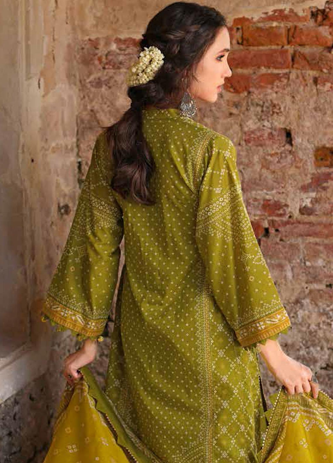 Chunri by Gul Ahmed Printed Lawn Suits Unstitched 3 Piece GA23C CL-32092 A - Summer Collection
