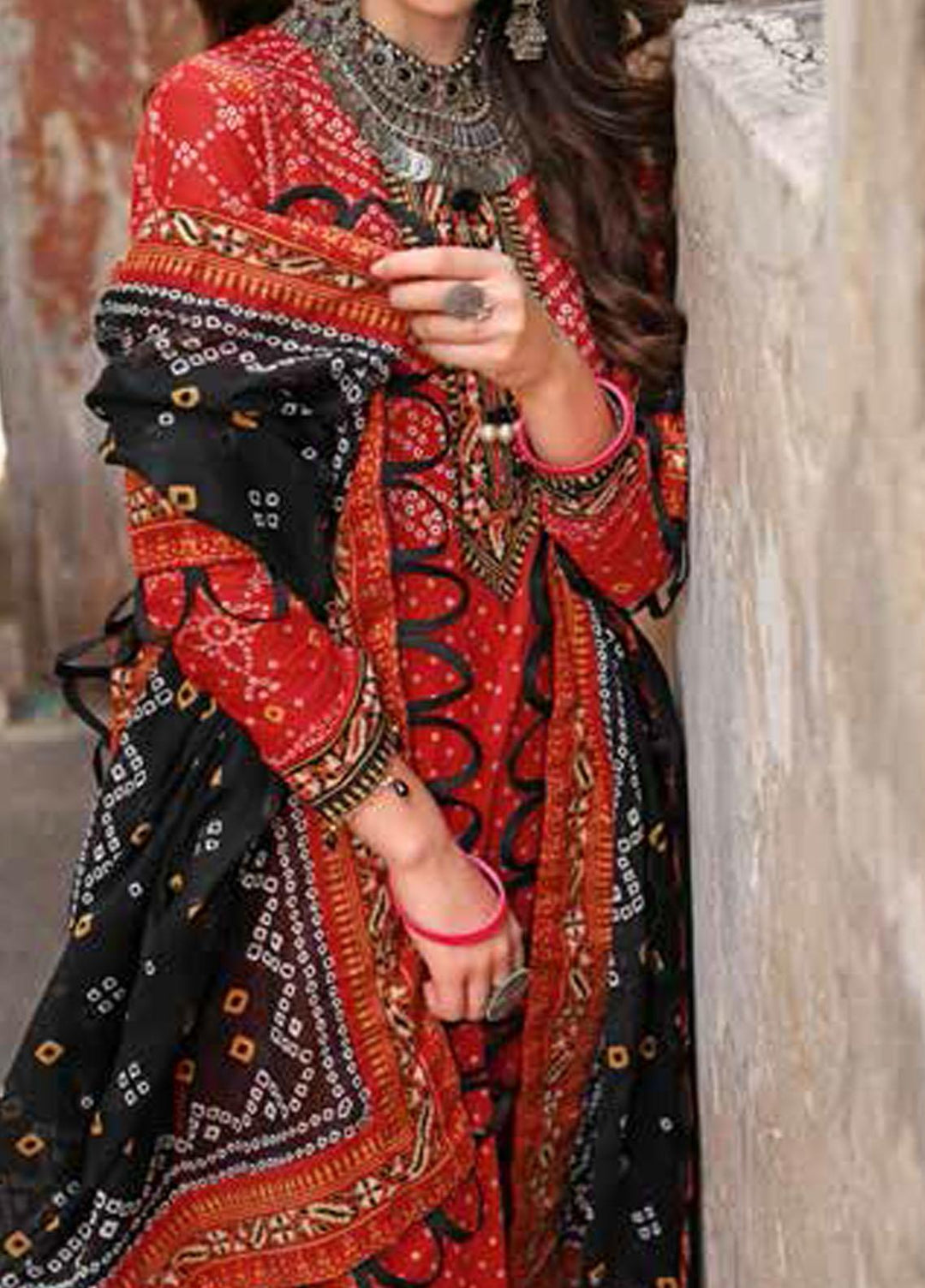 Chunri by Gul Ahmed Printed Lawn Suits Unstitched 3 Piece GA23C CL-32092 B - Summer Collection