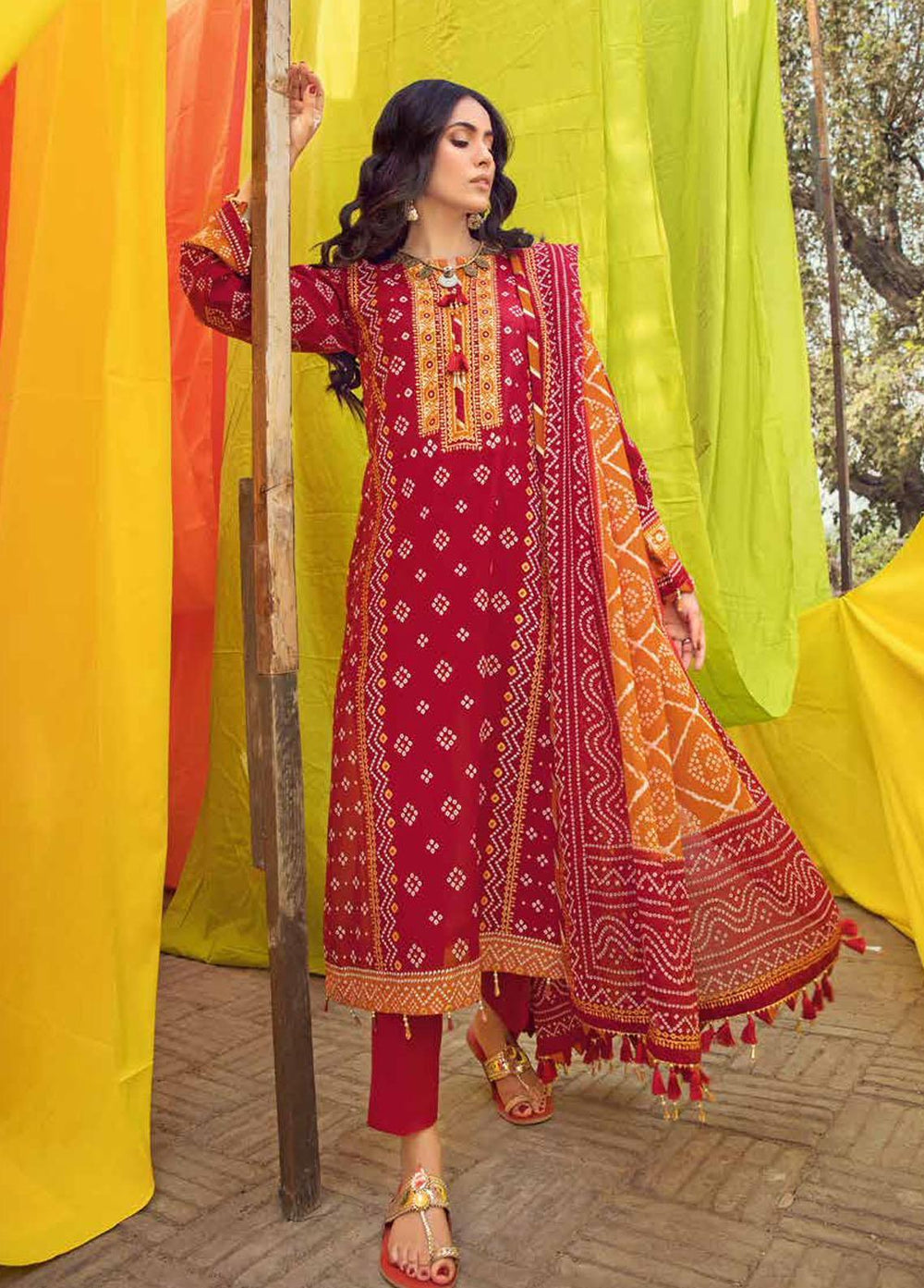Chunri by Gul Ahmed Printed Lawn Suits Unstitched 3 Piece GA23C CL-32093 B - Summer Collection