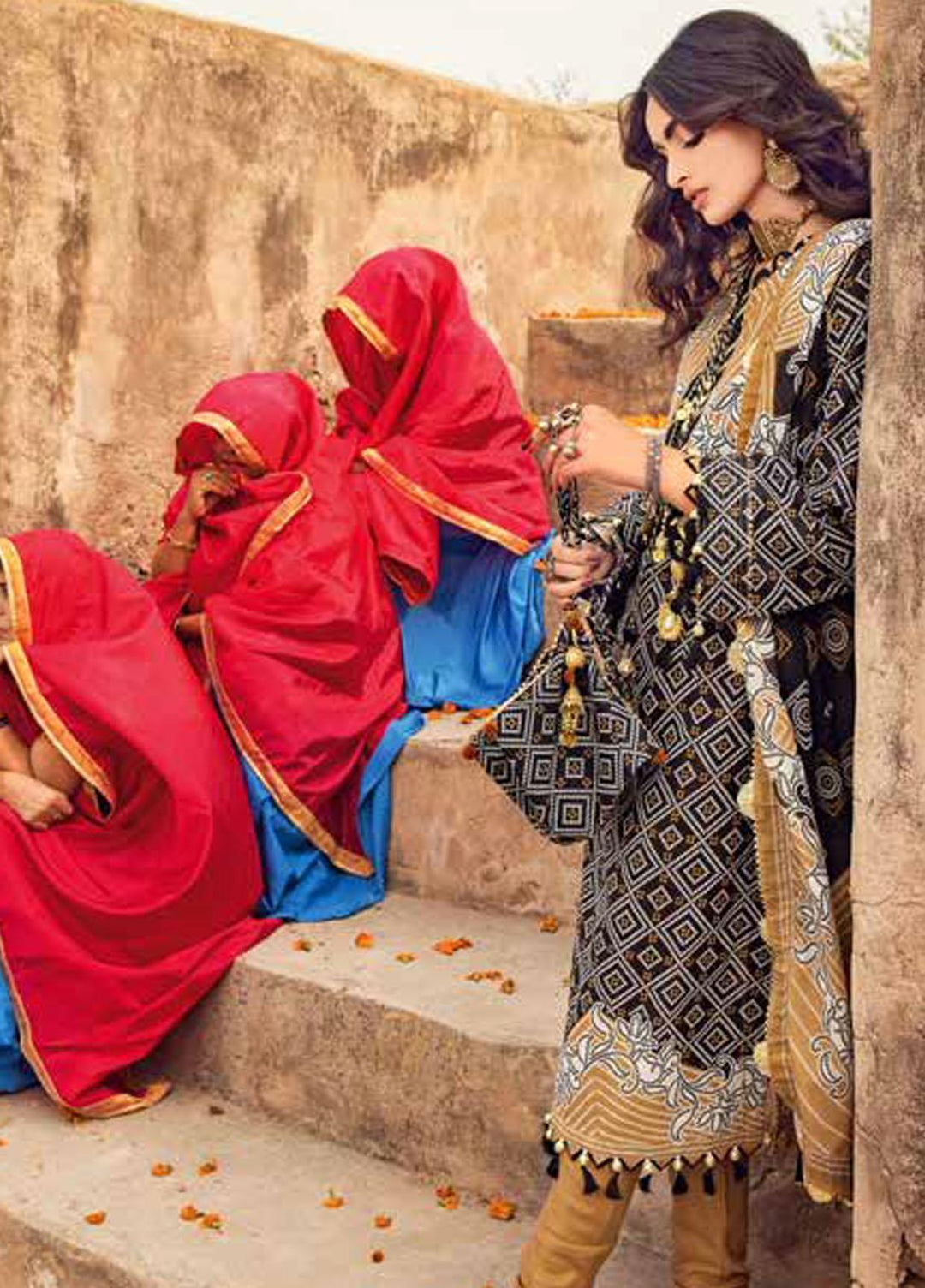 Chunri by Gul Ahmed Printed Lawn Suits Unstitched 3 Piece GA23C CL-32095 B - Summer Collection