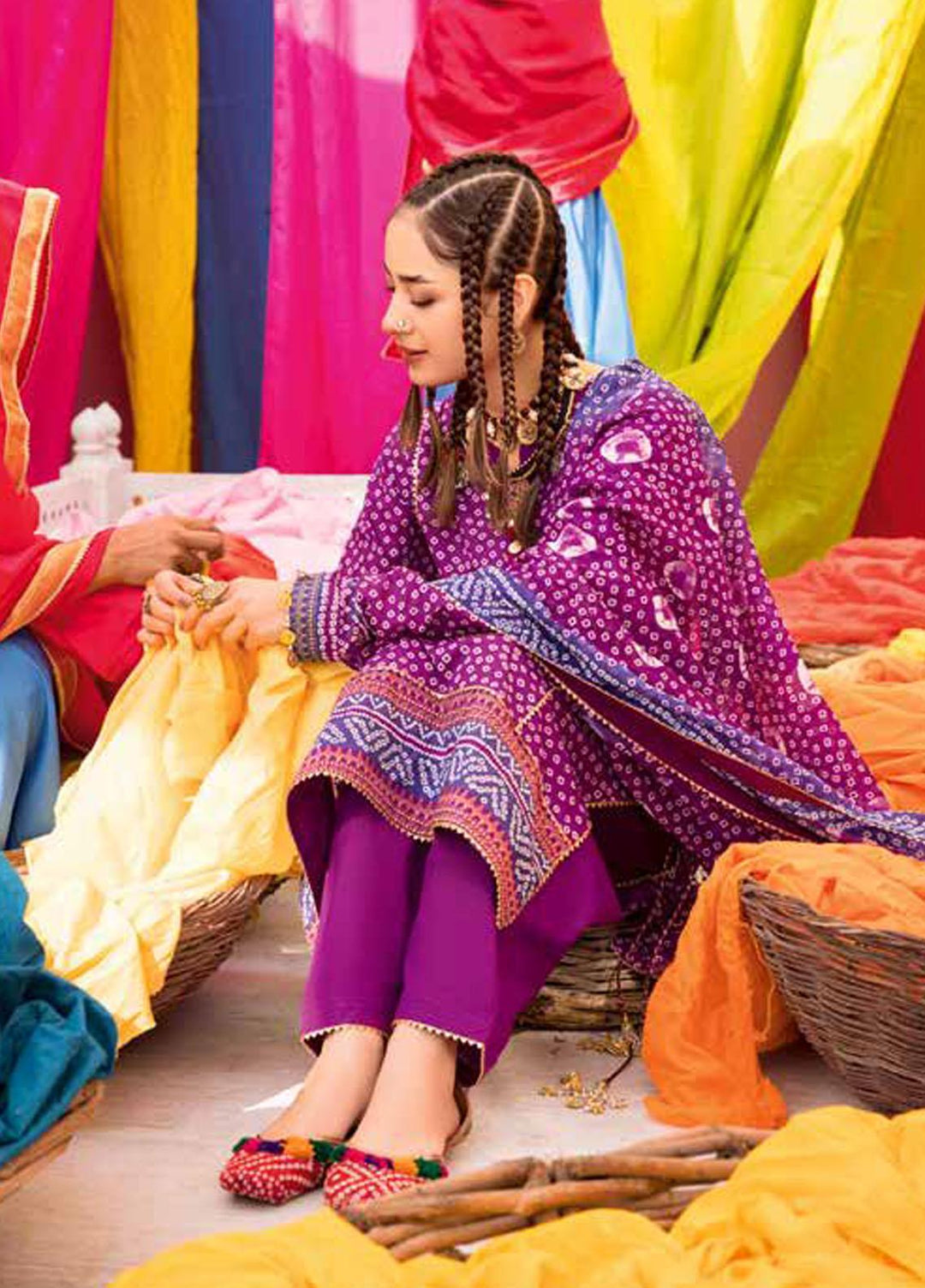 Chunri by Gul Ahmed Printed Lawn Suits Unstitched 3 Piece GA23C CL-32283 A - Summer Collection