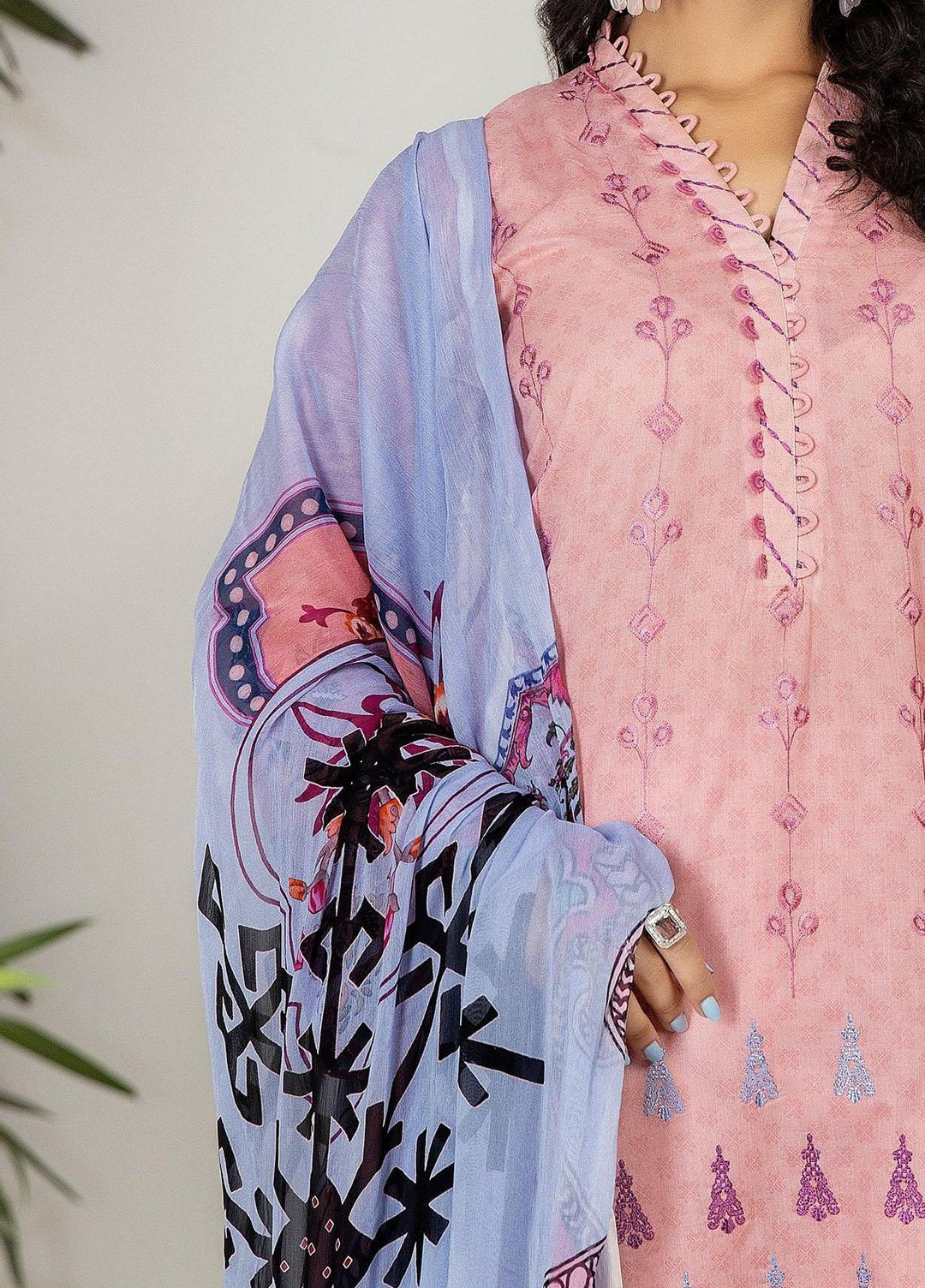 Classica By Safwa Embroidered Lawn Suits Unstitched 3 Piece SW23C SEC-10 - Summer Collection