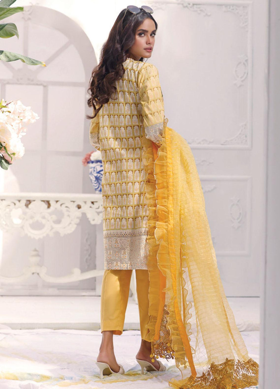 Coco by Al Zohaib Embroidered Cambric Suits Unstitched 3 Piece AZ21CC D-01 - Winter Collection