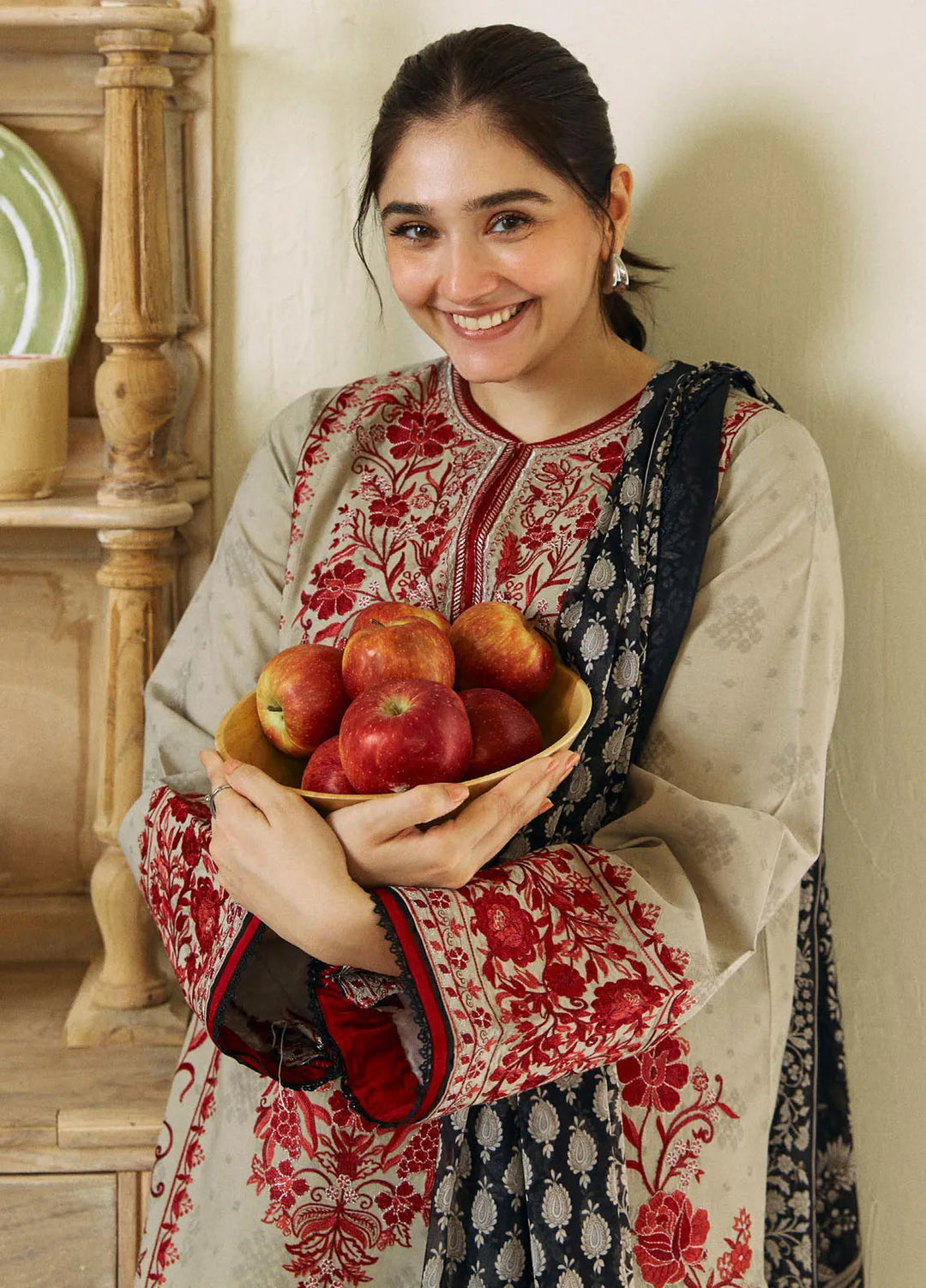 Coco By Zara Shahjahan Embroidered Jacquard Suit Unstitched 3 Piece CZS24E D-07 Sabah - Festive Collection