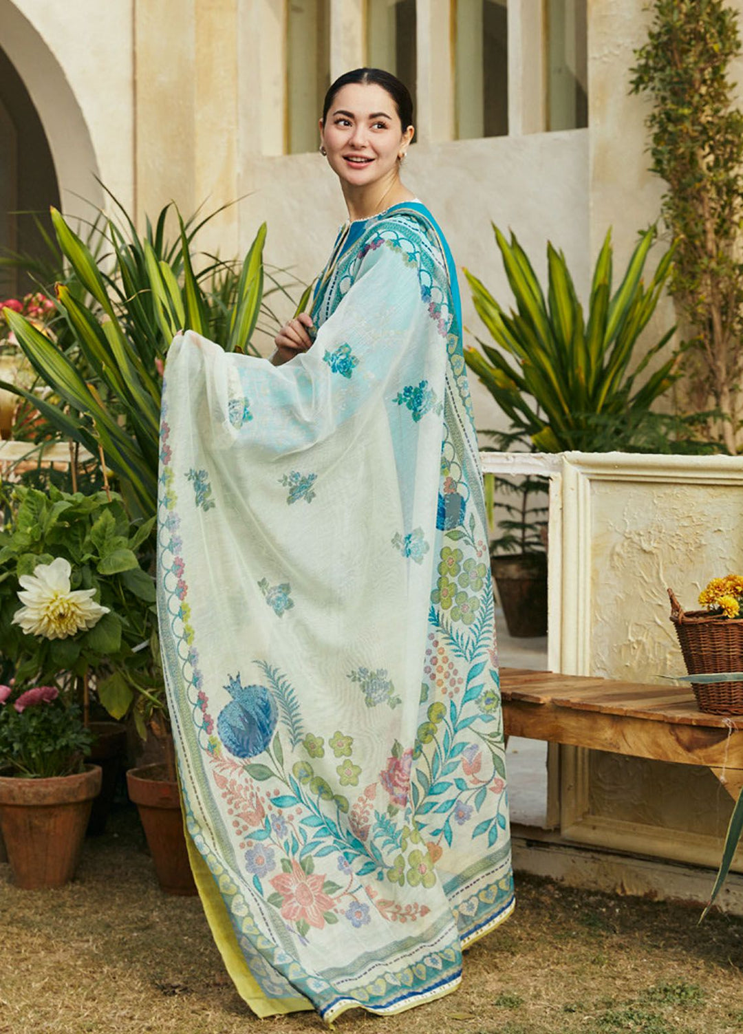 Coco by Zara Shahjahan Embroidered Jacquard Suits Unstitched 3 Piece CZS24L D-8B Zoya - Summer Collection