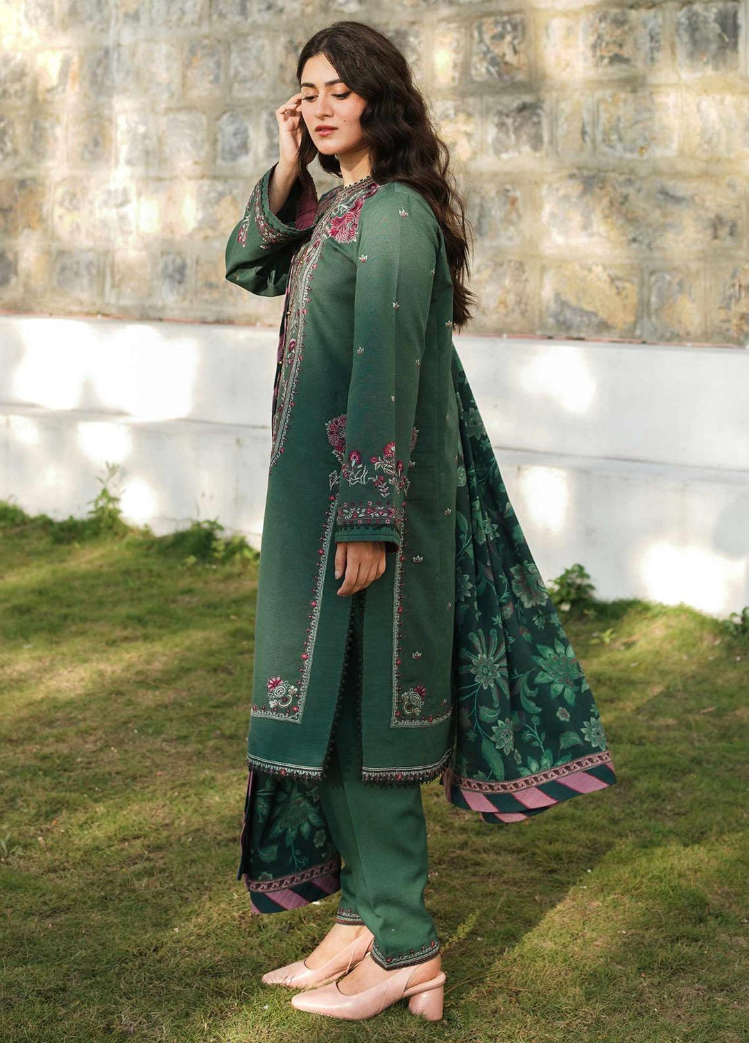 Coco By Zara Shahjahan Embroidered Khaddar Suits Unstitched 3 Piece CZS22W 1A - Winter Collection