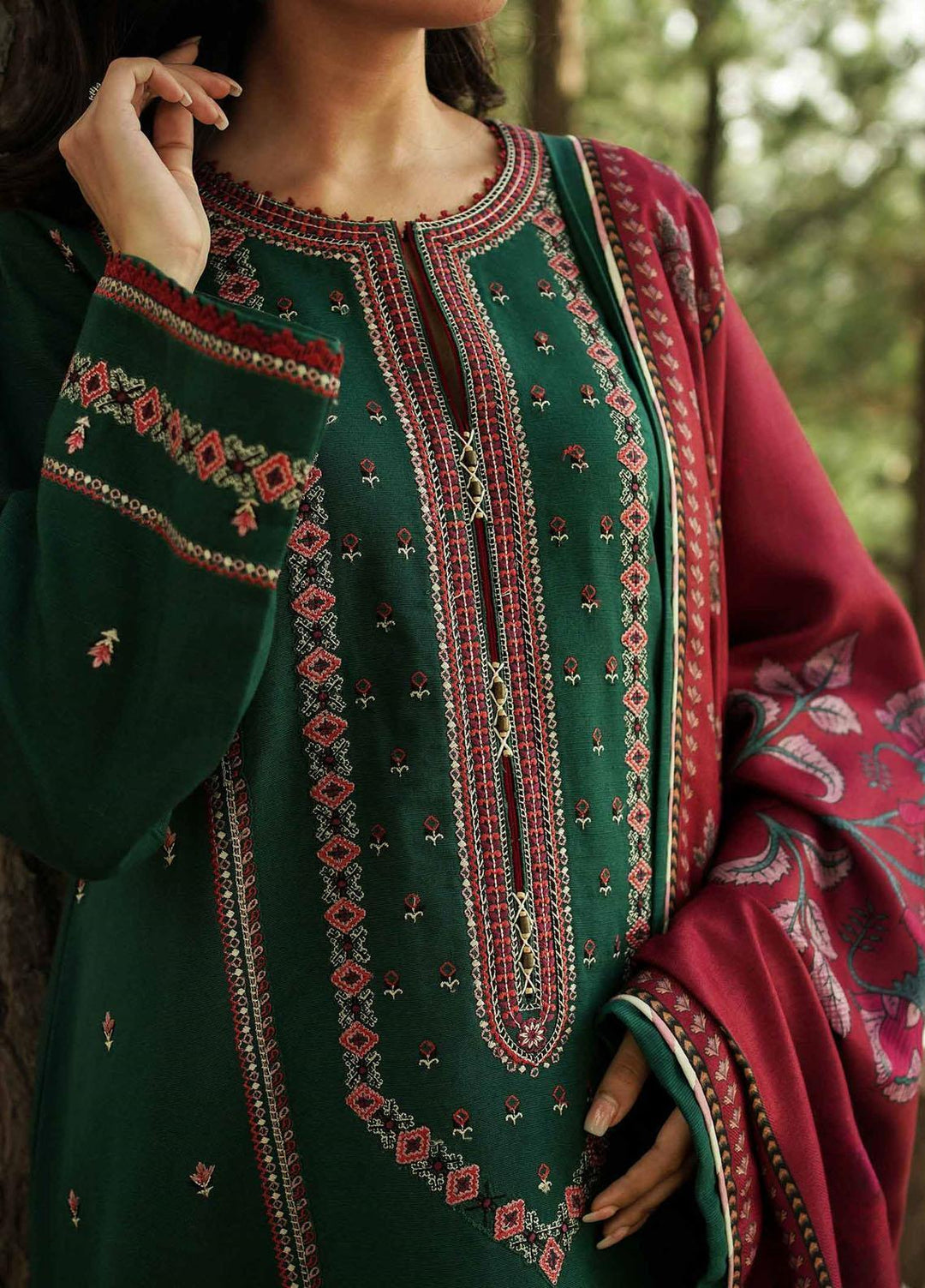 Coco By Zara Shahjahan Embroidered Khaddar Suits Unstitched 3 Piece CZS22W 2A - Winter Collection