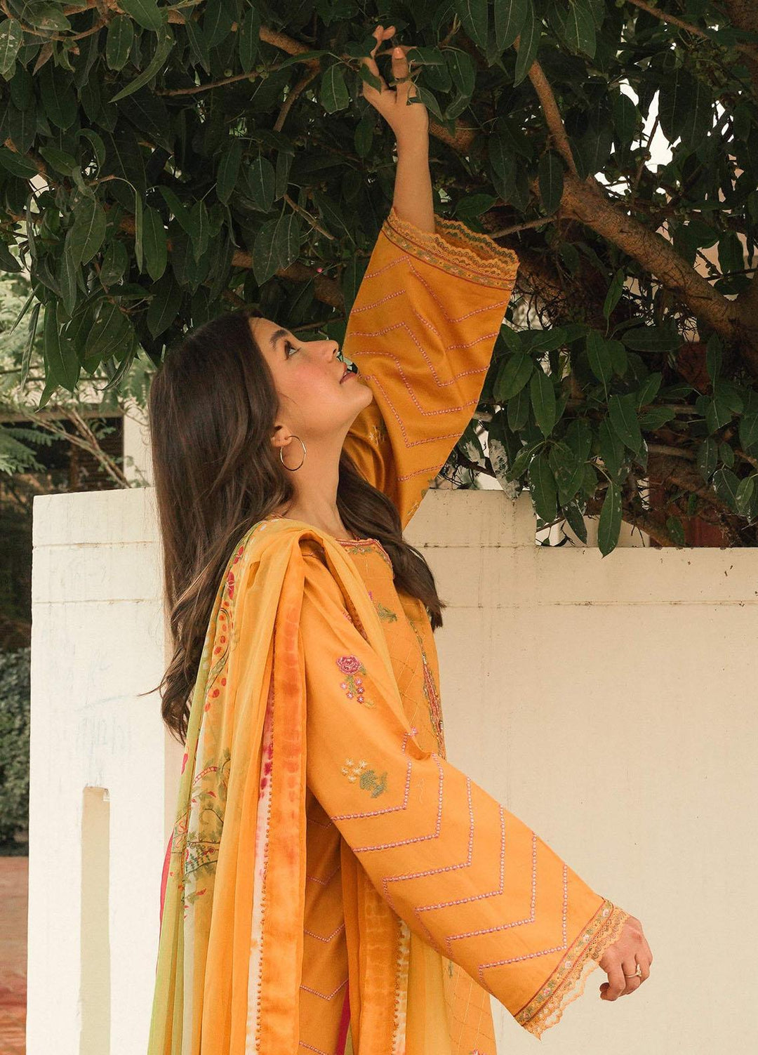 Coco By Zara Shahjahan Embroidered Lawn Suits Unstitched 3 Piece CZS22SS 3A - Spring / Summer Collection