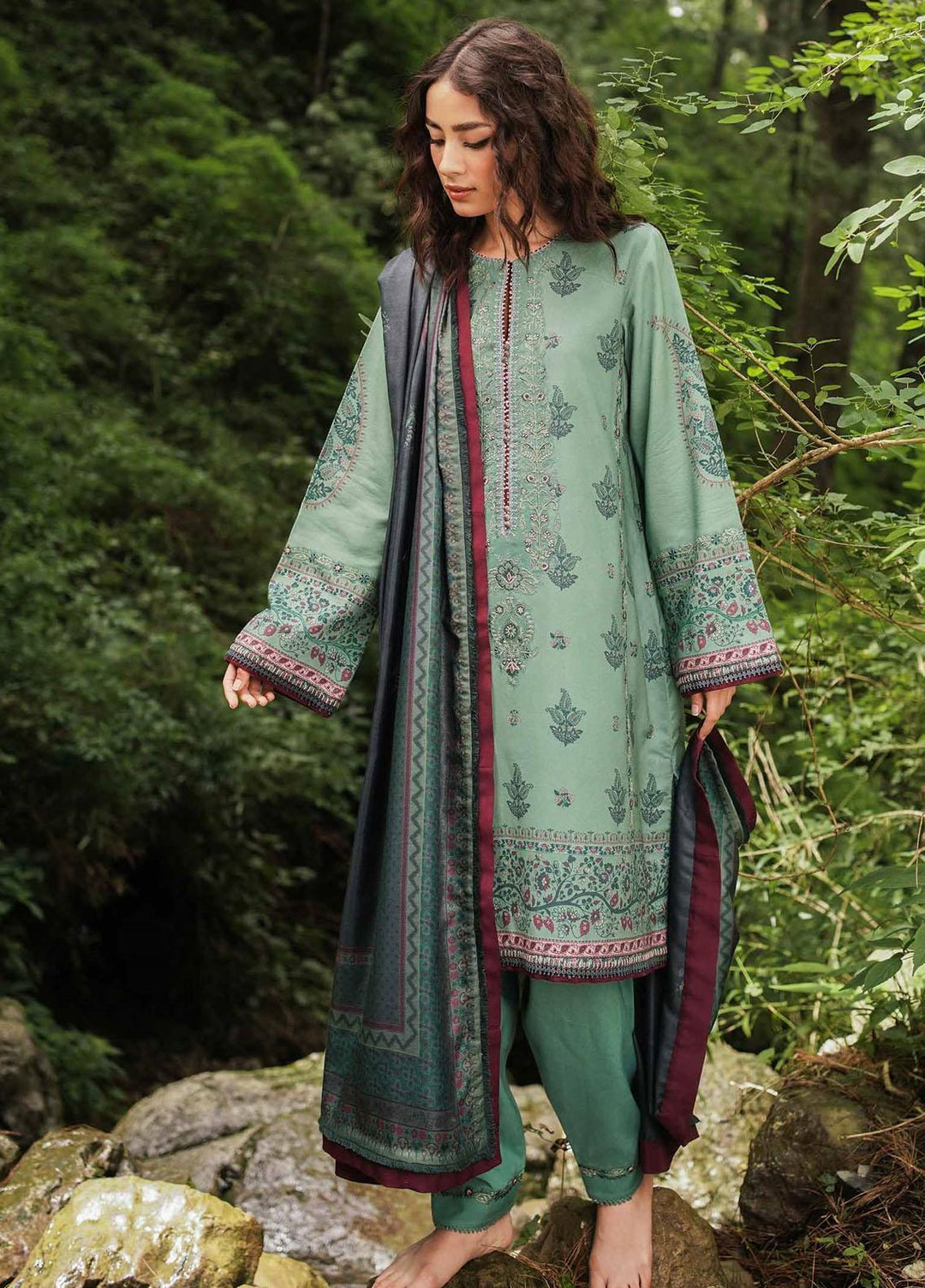 Coco By Zara Shahjahan Embroidered Linen Suits Unstitched 3 Piece CZS22W 4A - Winter Collection