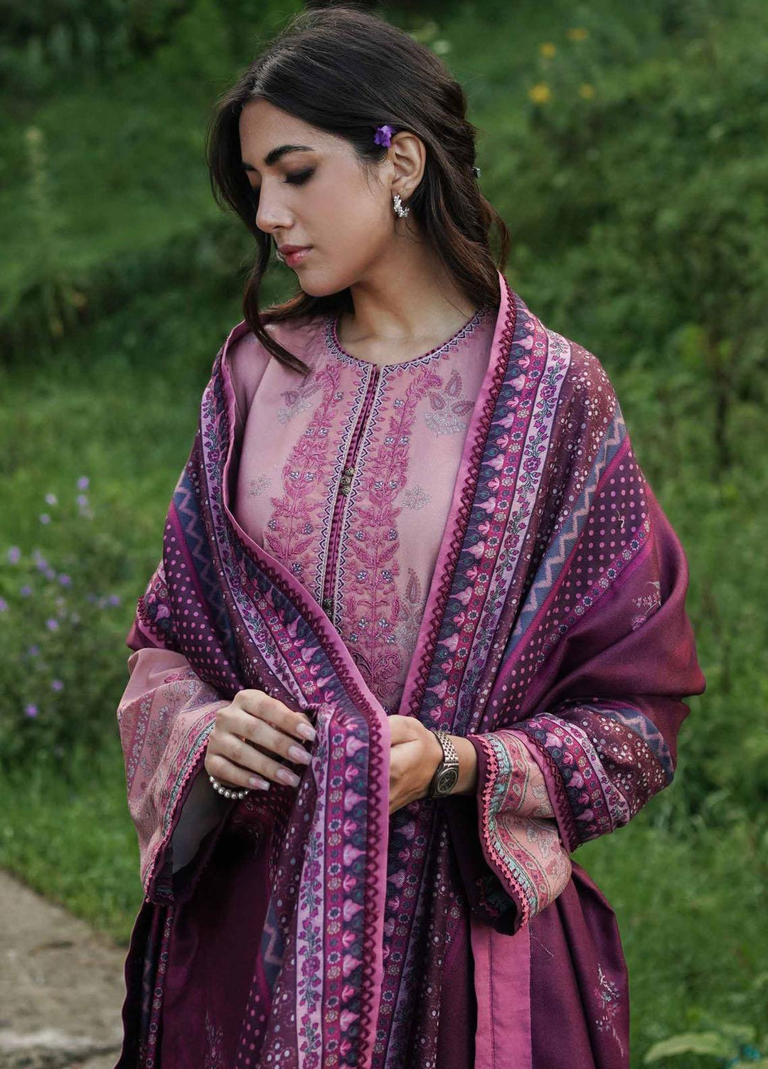 Coco By Zara Shahjahan Embroidered Linen Suits Unstitched 3 Piece CZS22W 4B - Winter Collection