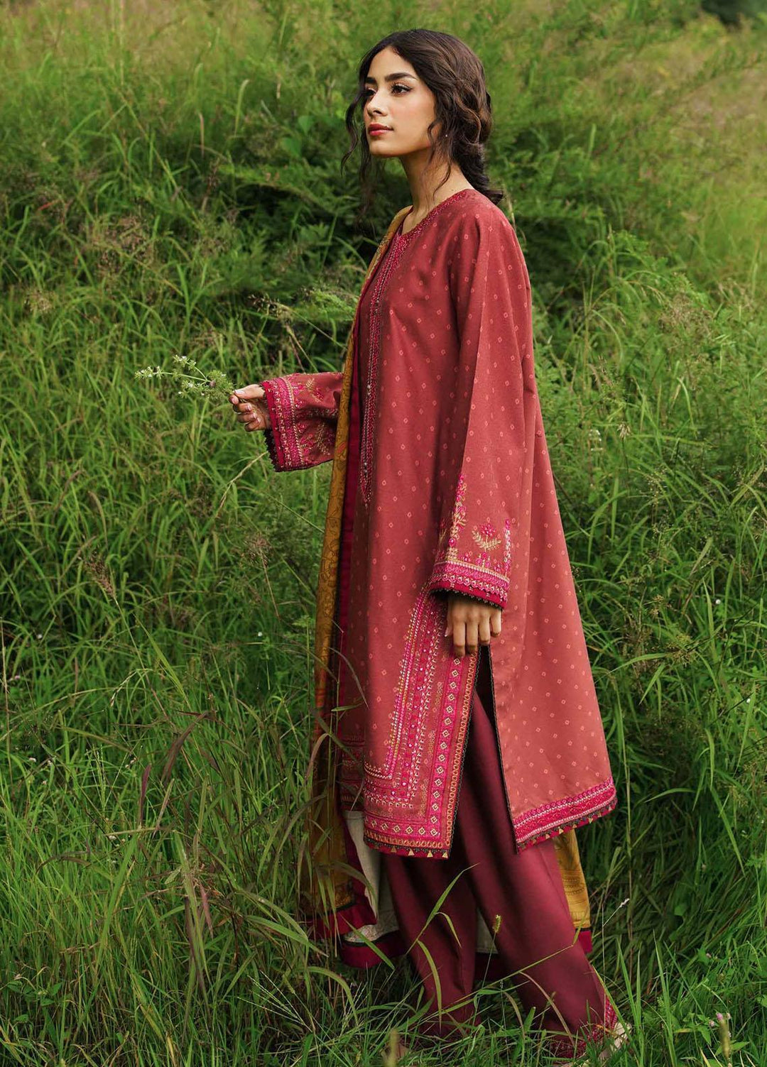 Coco By Zara Shahjahan Embroidered Linen Suits Unstitched 3 Piece CZS22W 7B - Winter Collection