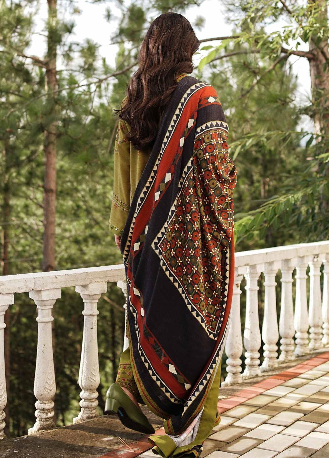 Coco By Zara Shahjahan Embroidered Mono Long Suits Unstitched 3 Piece CZS22W 5B - Winter Collection