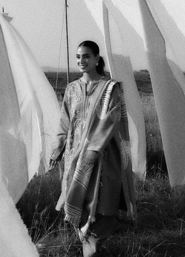 Coco by Zara Shahjahan Embroidered Suits Unstitched 3 Piece CZS24W D5A Peridot - Winter Collection