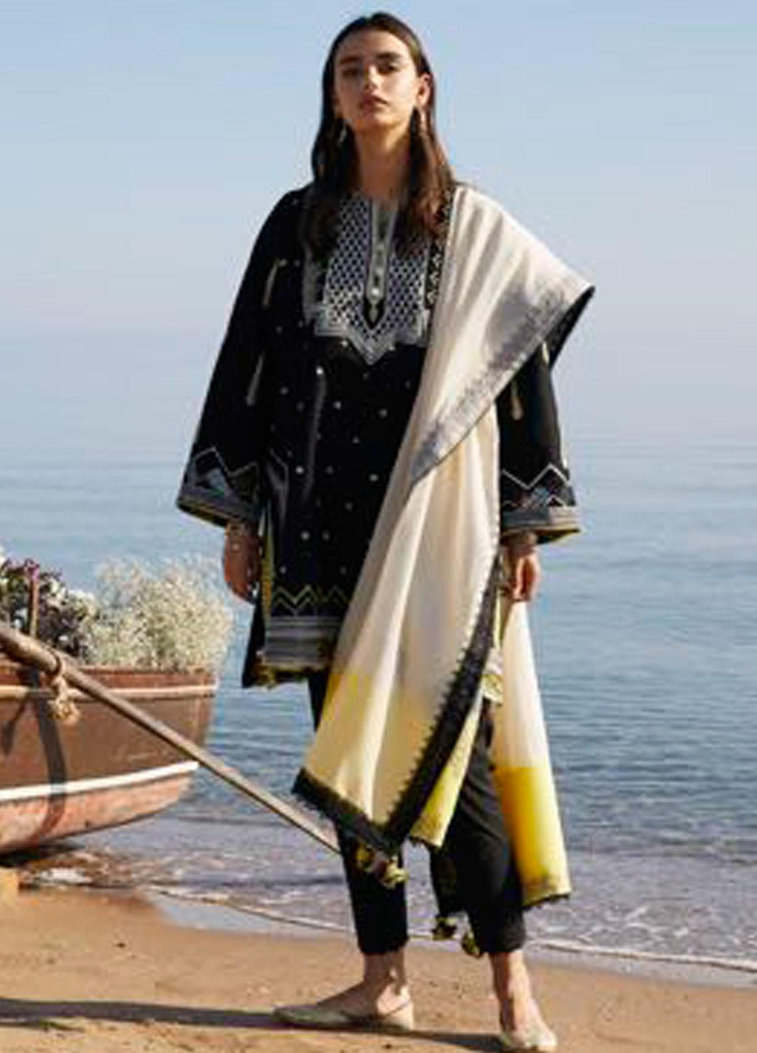 Coco By Zara Shahjahan Embroidered Lawn Suits Unstitched 3 Piece CZS21L 07A - Luxury Collection