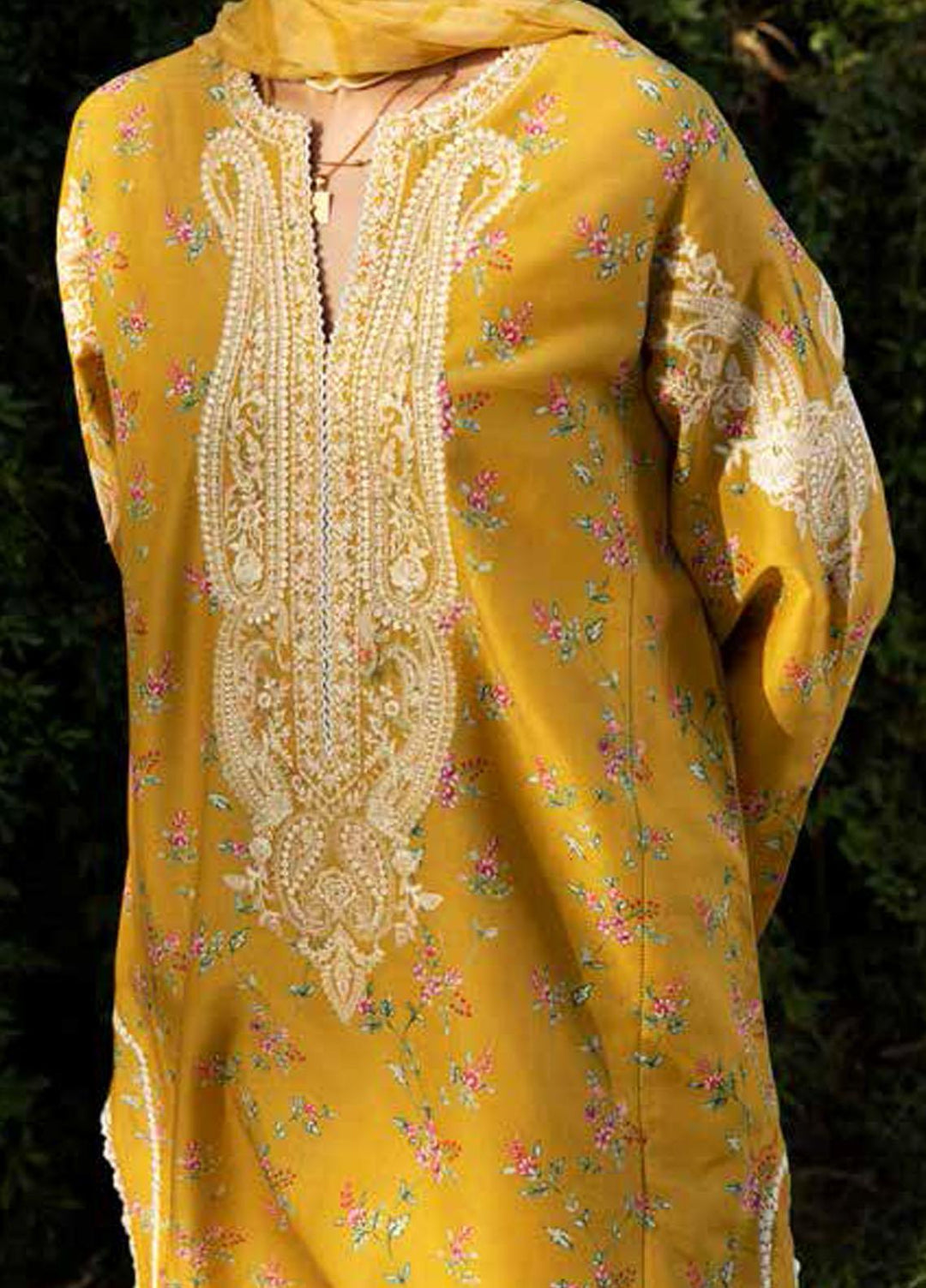 Coco by Zara Shahjahan Embroidered Lawn Suits Unstitched 3 Piece CZS22-S2 3A - Summer Collection