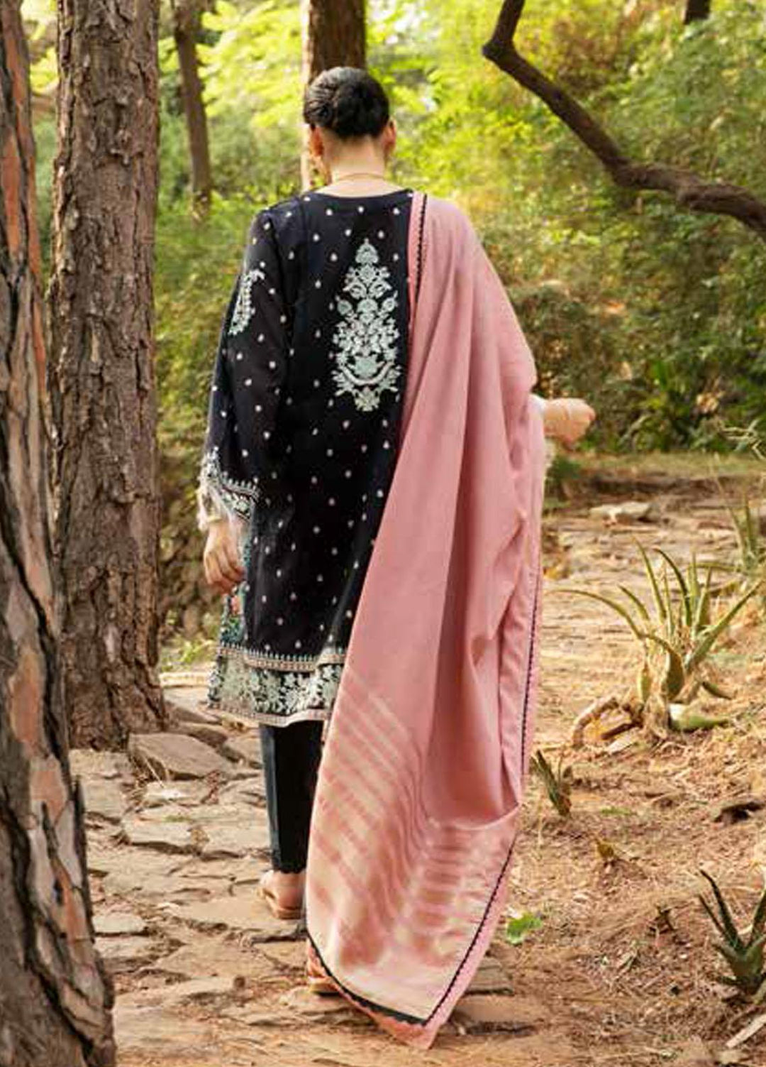 Coco by Zara Shahjahan Embroidered Lawn Suits Unstitched 3 Piece CZS22-S2 5B - Summer Collection