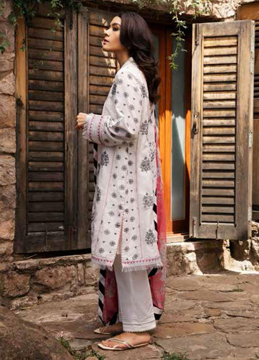 Coco by Zara Shahjahan Embroidered Lawn Suits Unstitched 3 Piece CZS22-S2 9A - Summer Collection