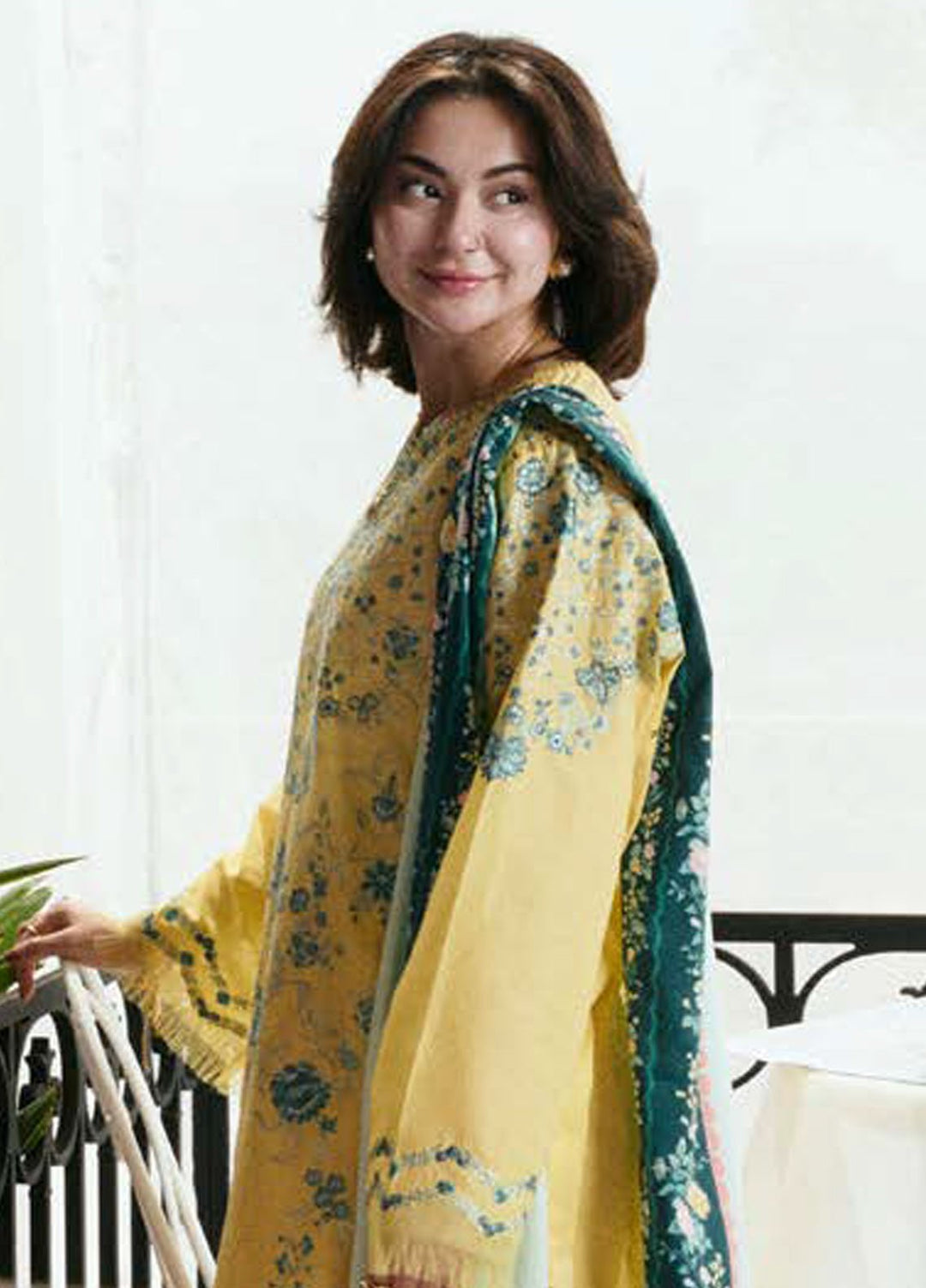 Coco by Zara Shahjahan Embroidered Lawn Suits Unstitched 3 Piece CZS25LD D-7 B Velin - Summer Collection