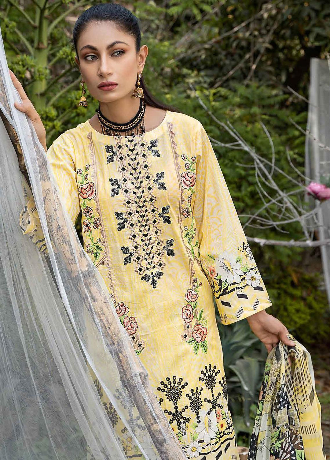 Creaze Embroidered Lawn Suit Unstitched 3 Piece CRE22S MSV-22028 Sunflower - Luxury Collection