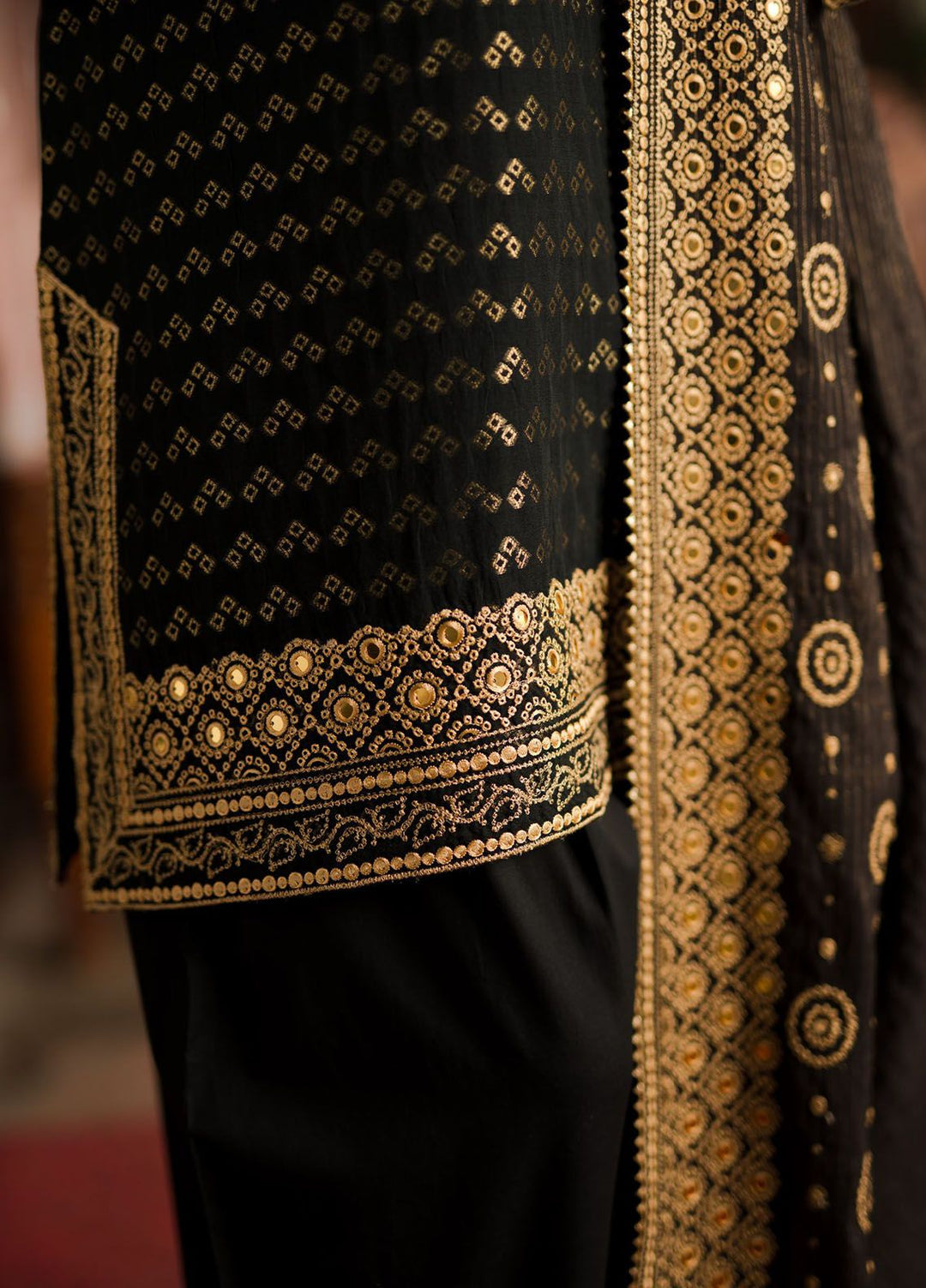 Cross Stitch Embroidered Lawn Suits Unstitched 3 Piece CS24EL D-14 Auric Gild - Eid Collection