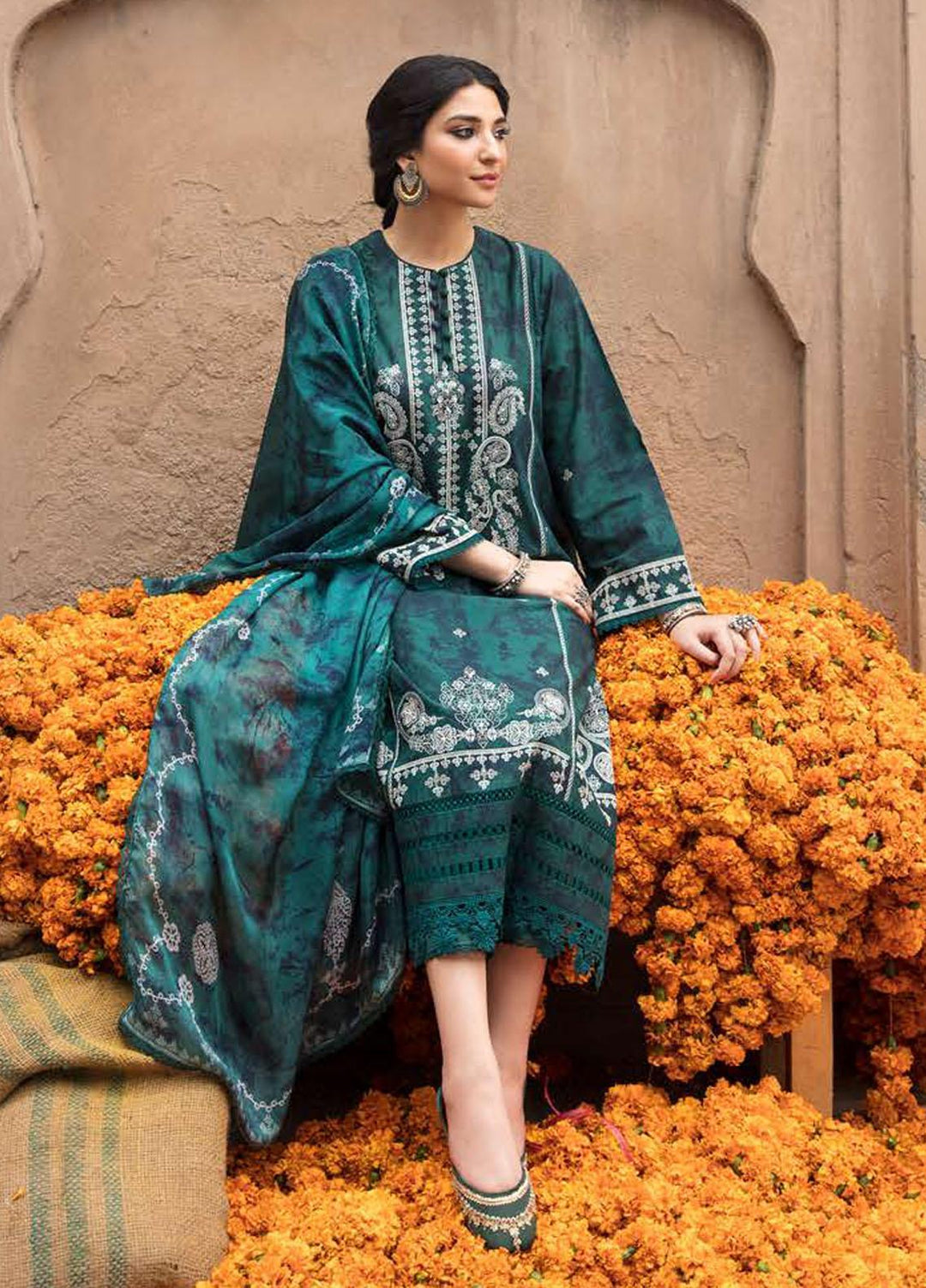 Cross Stitch Embroidered Lawn Suits Unstitched 3 Piece CS23PL D-08 Bistro Barn - Eid Collection