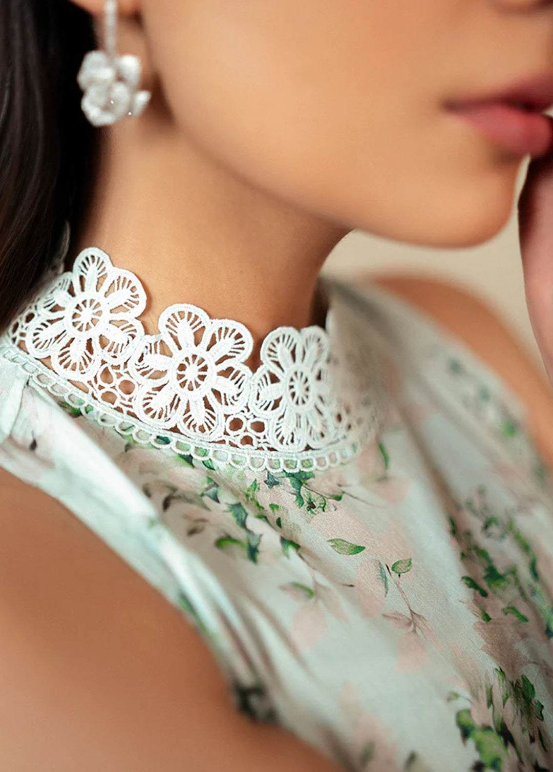 Cross Stitch Printed Lawn Suits Unstitched 3 Piece CS24DL D-10 Rose Garland - Summer Collection