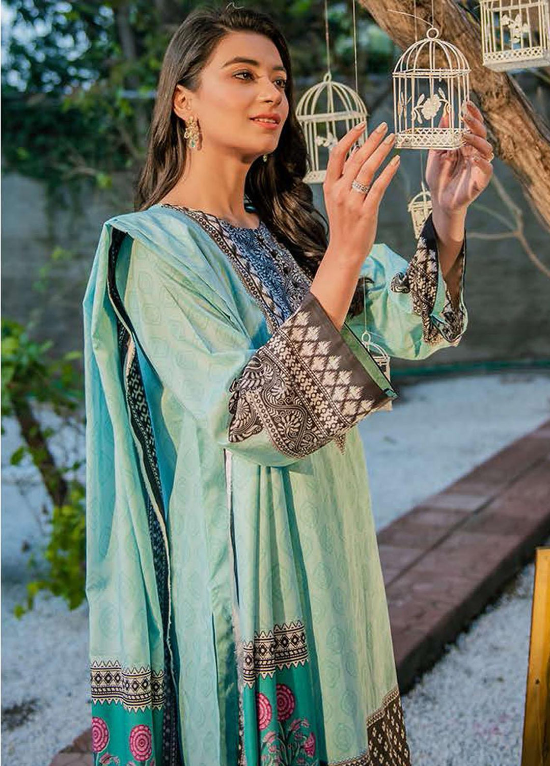 Daily Lawn By Cross Stitch Printed Lawn Suits Unstitched 3 Piece CS22DL 03 COOL DIP - Summer Collection