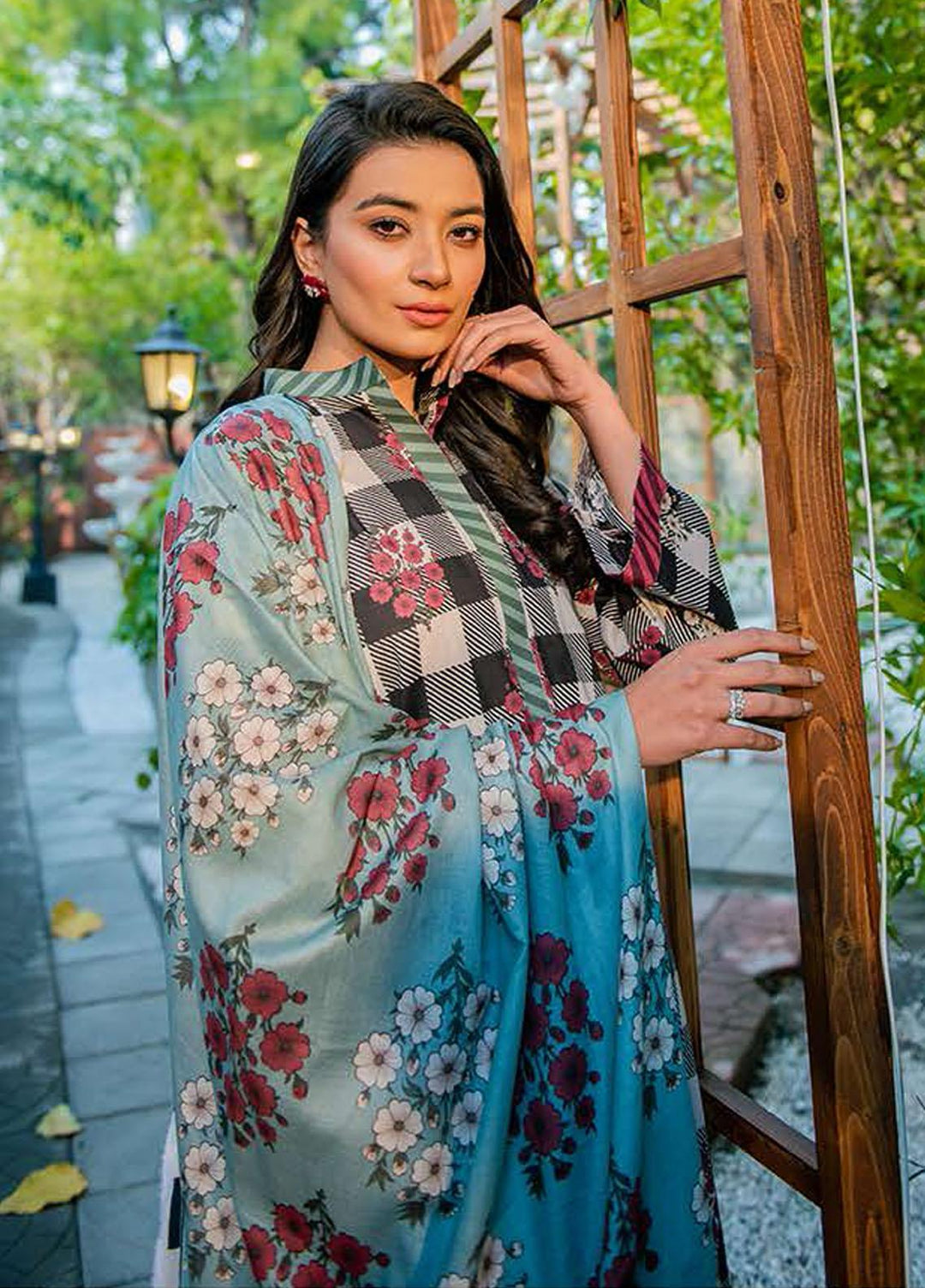 Daily Lawn By Cross Stitch Printed Lawn Suits Unstitched 3 Piece CS22DL 07 RETRO TALE - Summer Collection