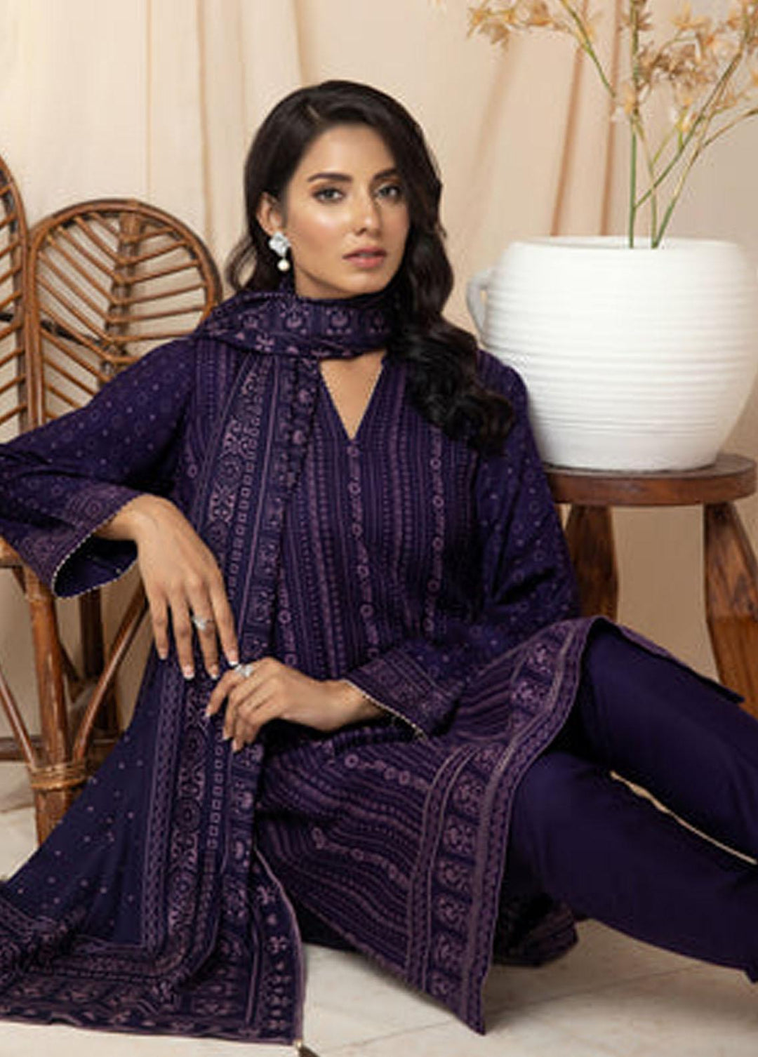 Lakhany Printed Cashmere Wool Suits Unstitched 3 Piece LSM22CV CVC-1007-C - Winter Collection