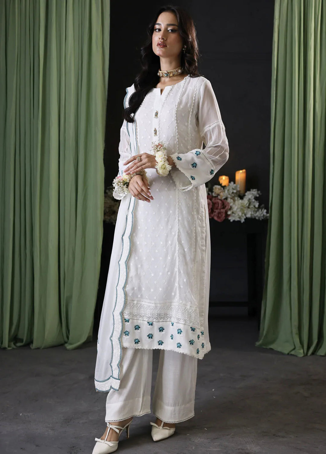 Cyanic Pret Embroidered Chiffon 3 Piece Suit White Muse