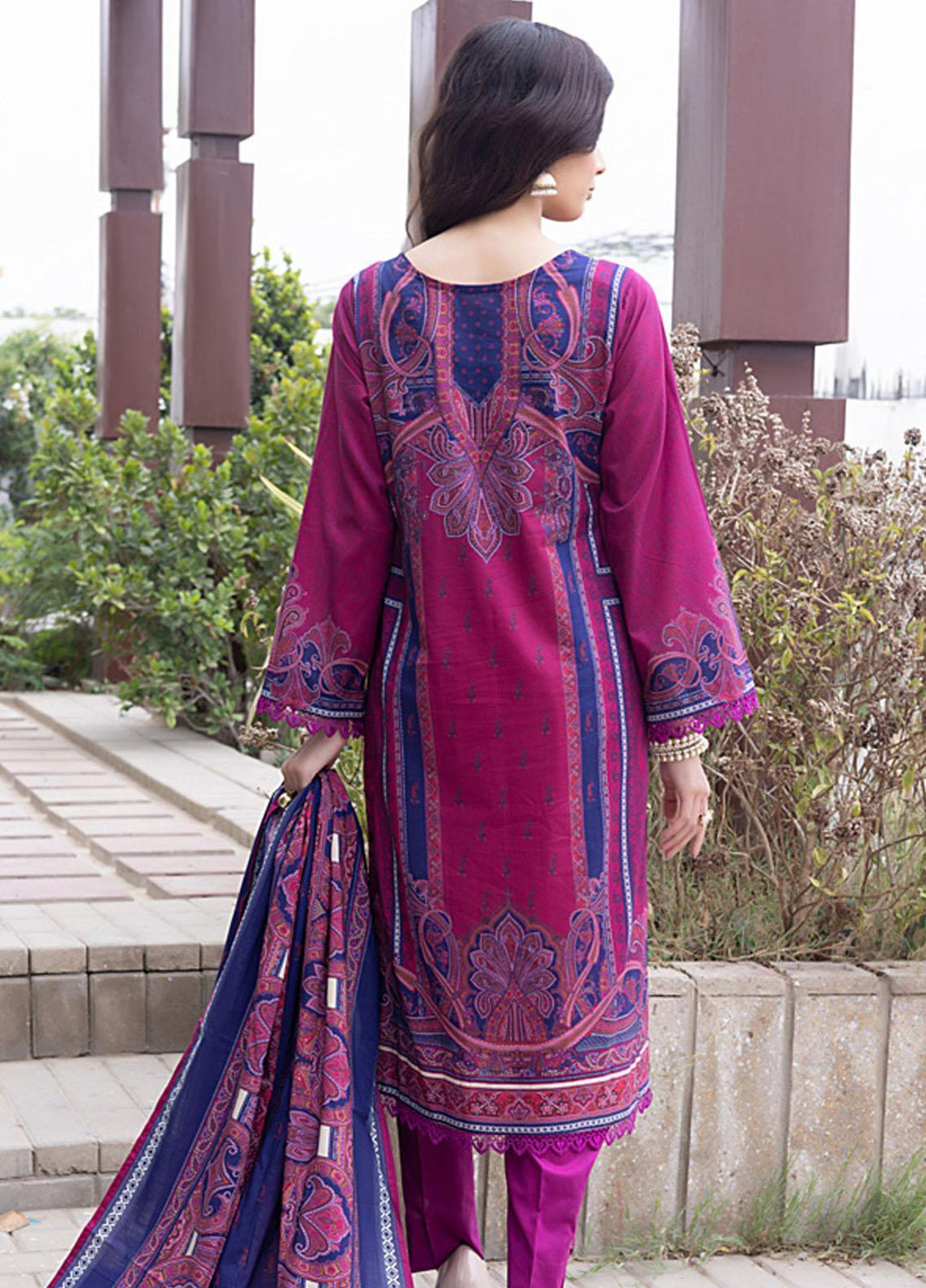 Salina By Regalia Textiles Printed Cotton Suits Unstitched 3 Piece RGT23SMS D-02 - Mid Summer Collection