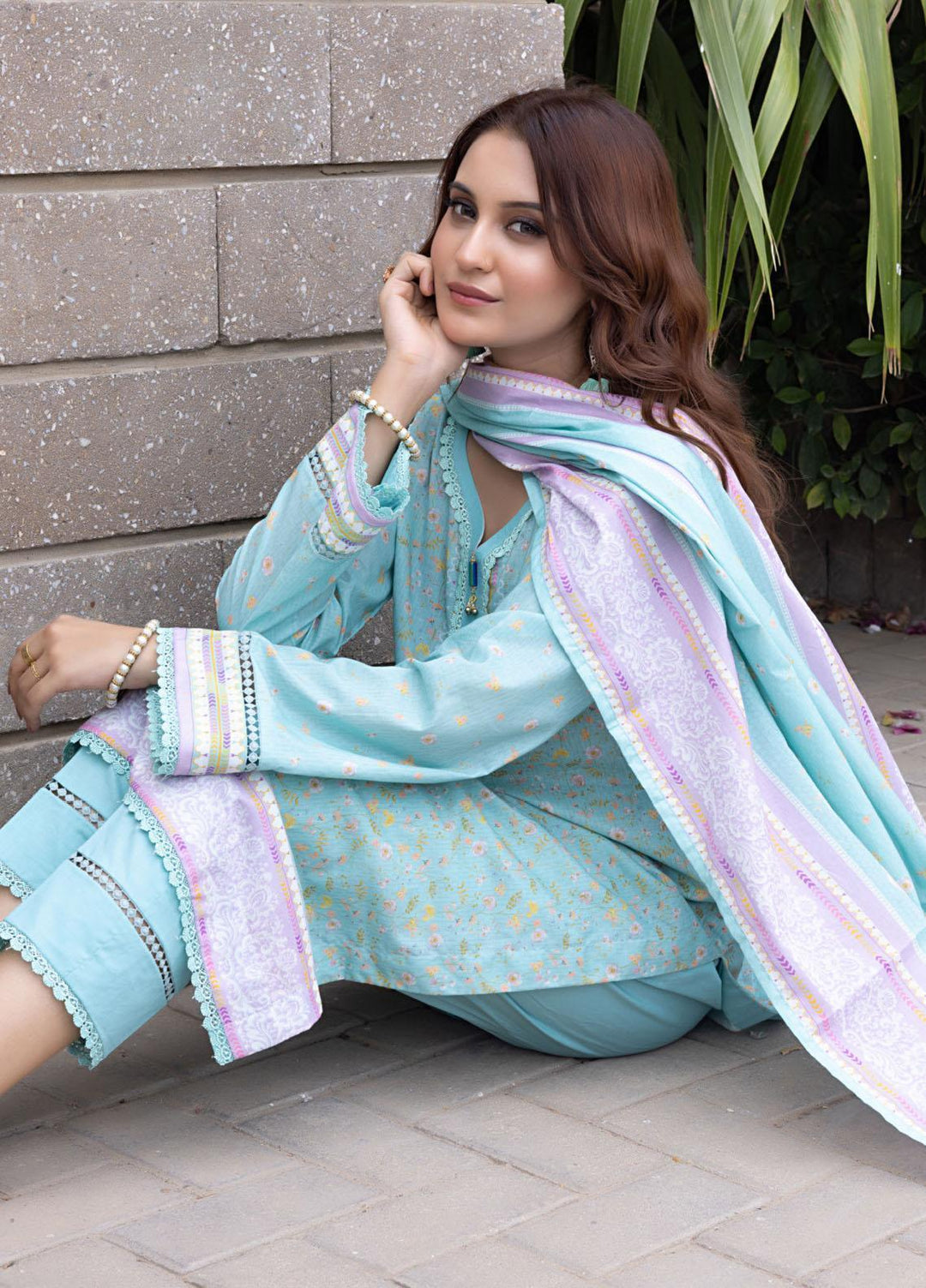 Salina By Regalia Textiles Printed Cotton Suits Unstitched 3 Piece RGT23SMS D-04 - Mid Summer Collection