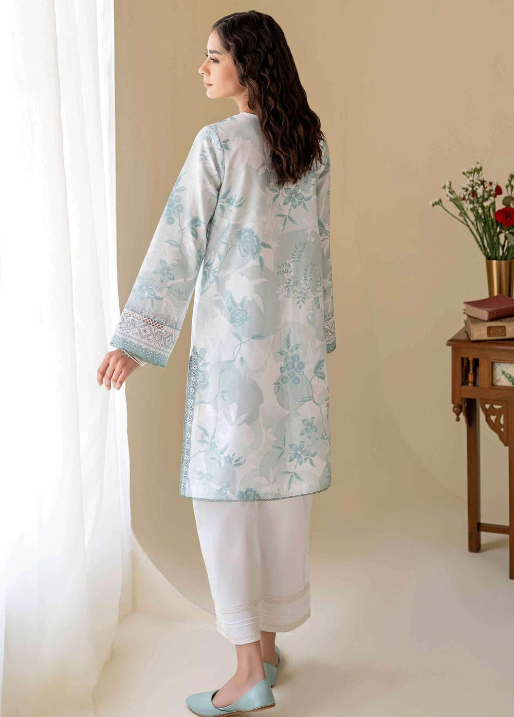 Daffodils By Seran Embroidered Lawn Suits Unstitched 2 Piece SRN23D 07 Iris - Summer Collection