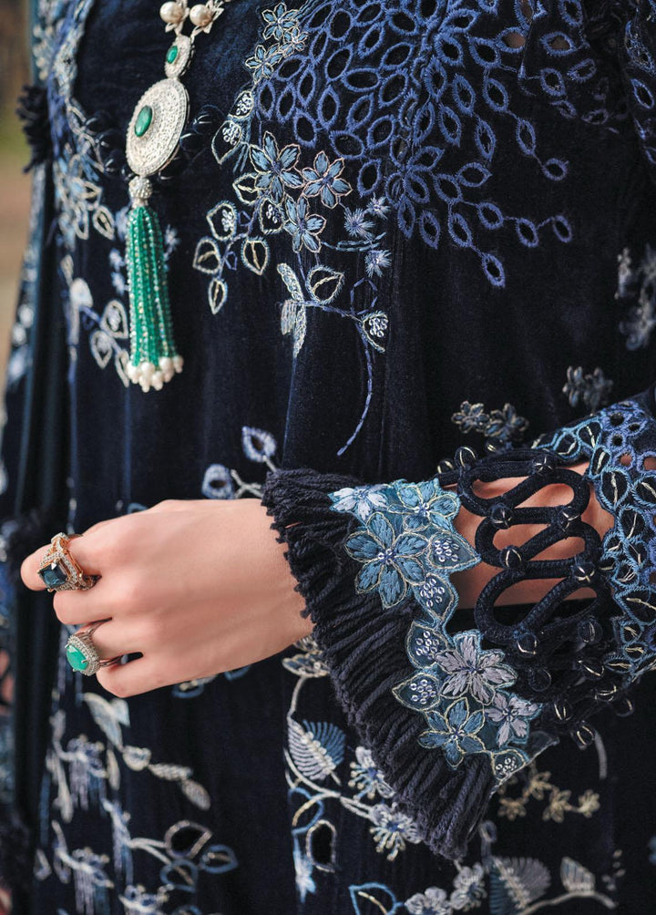 Danayah By Republic Womenswear Embroidered  Suits Unstitched 3 Piece RW22D DU-03 - Winter Collection