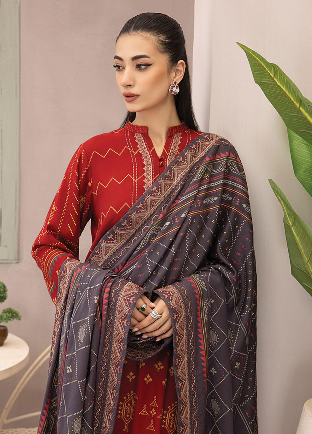 Dareechay By Lakhany Embroidered Pashmina Suits Unstitched 3 Piece LSM23DE LG-EA-0490 - Winter Collection