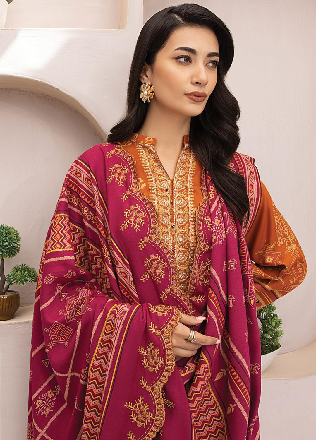 Dareechay By Lakhany Embroidered Pashmina Suits Unstitched 3 Piece LSM23DE LG-EA-0491 - Winter Collection